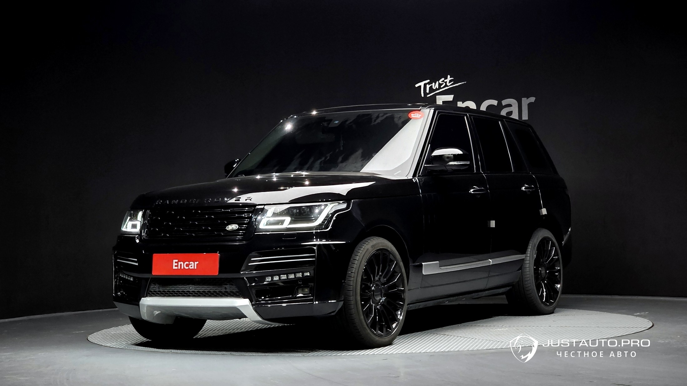 Автомобиль Land Rover Range Rover