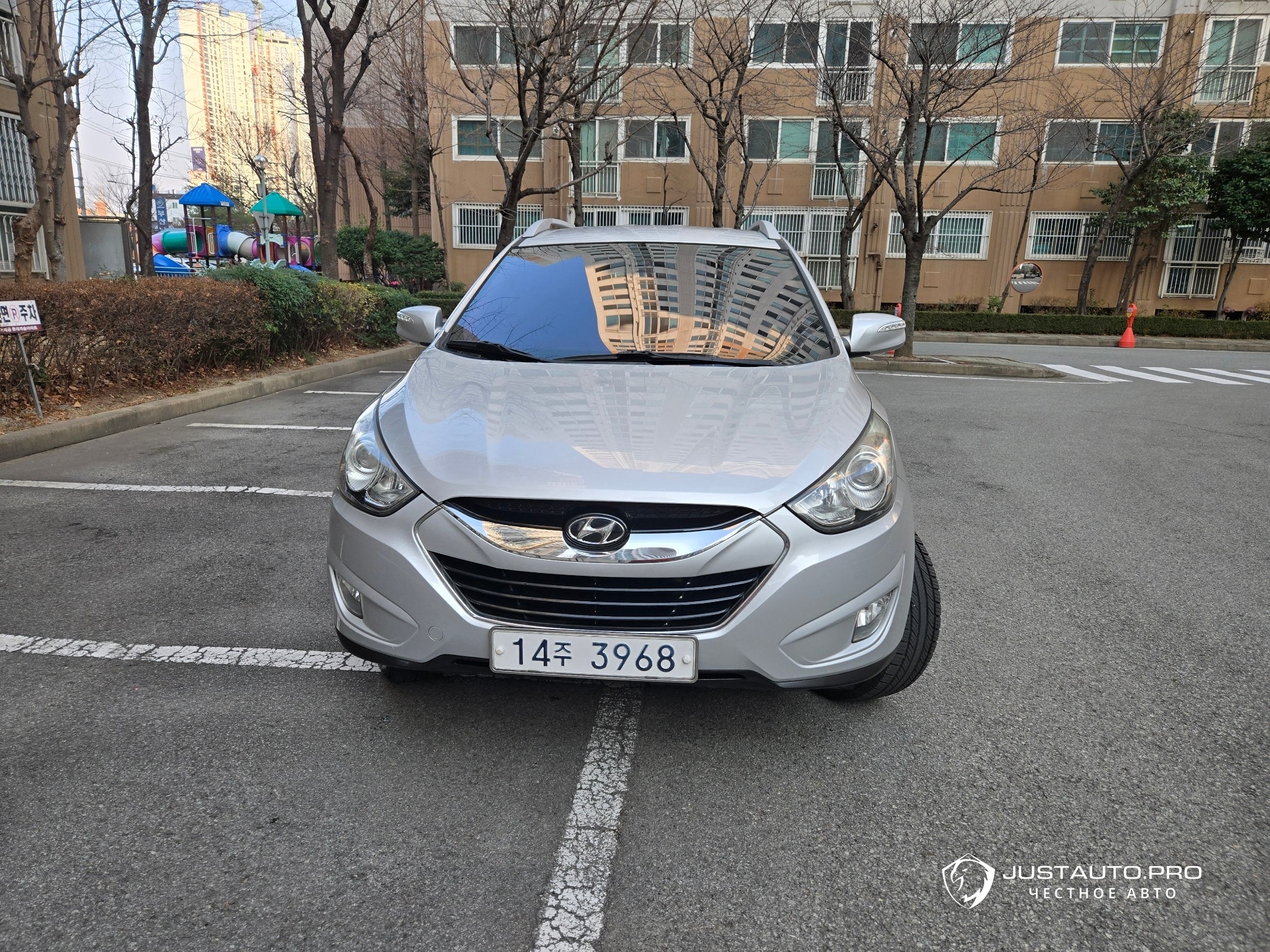 Автомобиль Hyundai Tucson