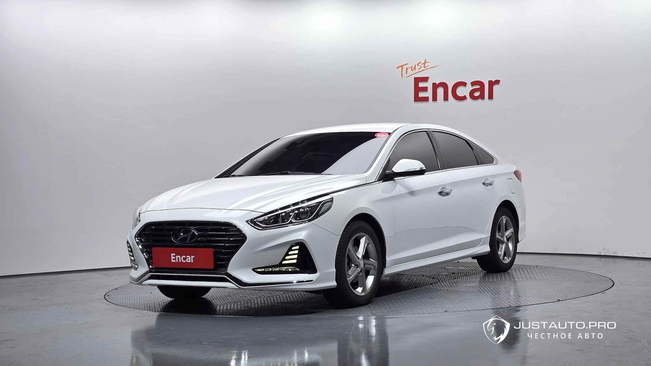 Автомобиль Hyundai Sonata