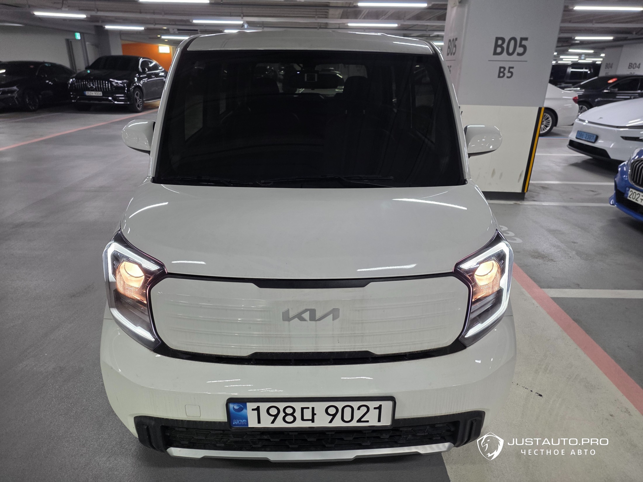 Автомобиль Kia RAY