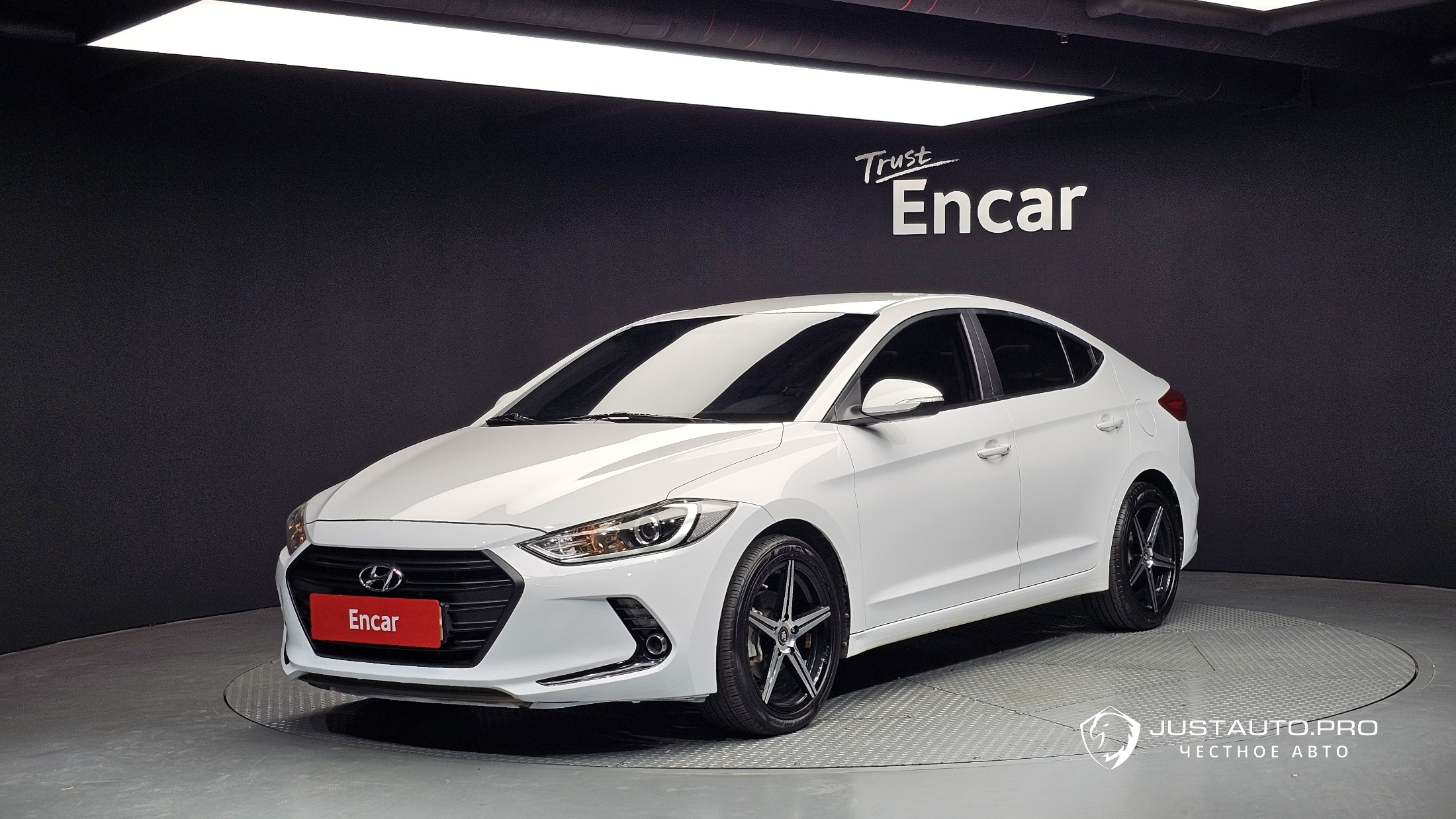 Автомобиль Hyundai AVANTE