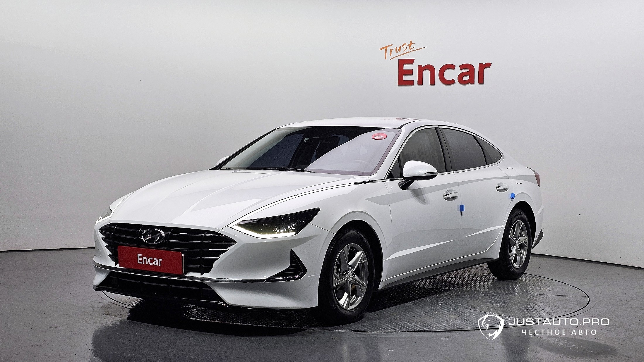 Автомобиль Hyundai Sonata