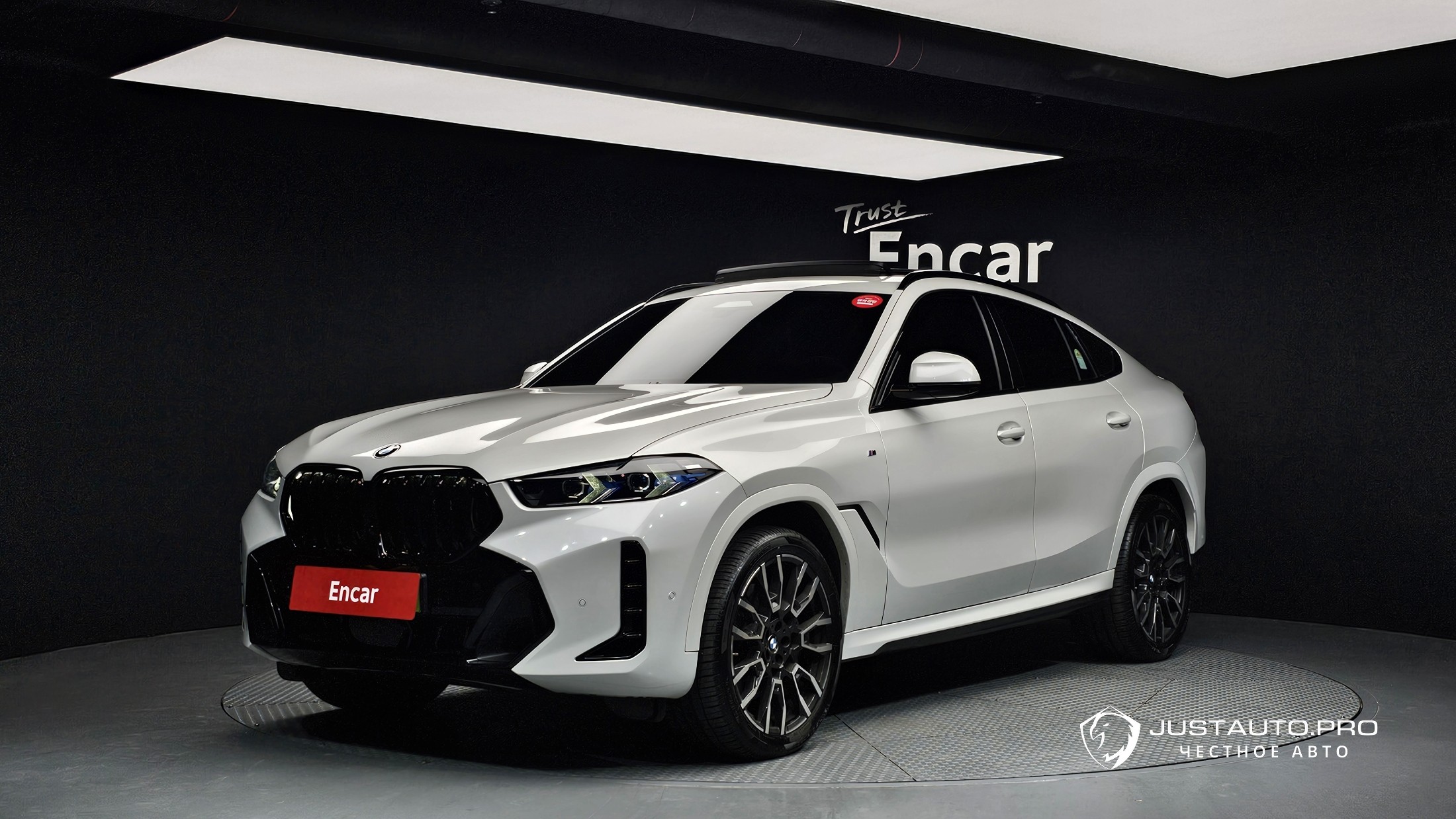 Автомобиль BMW X6