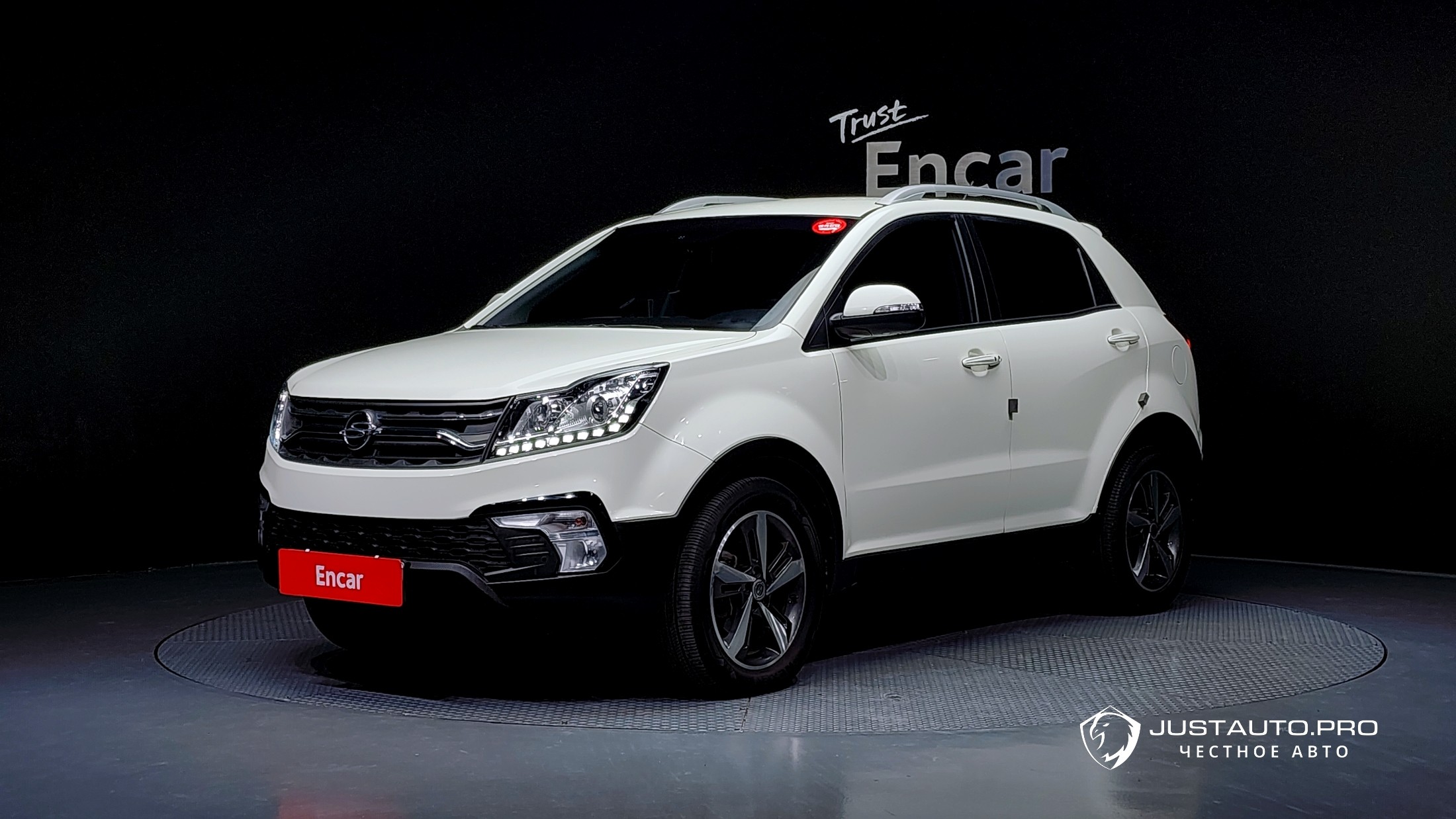 Автомобиль KG_Mobility_Ssangyong KORANDO