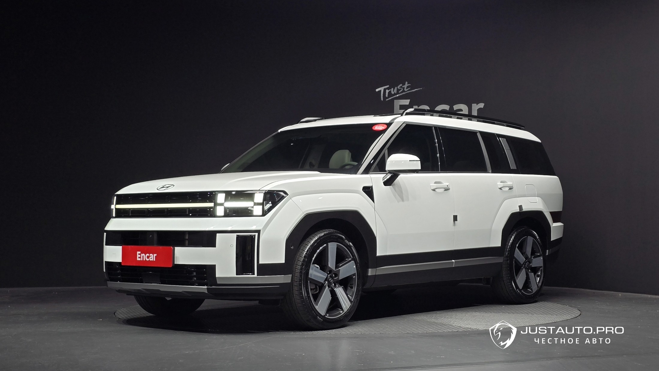 Автомобиль Hyundai Santafe