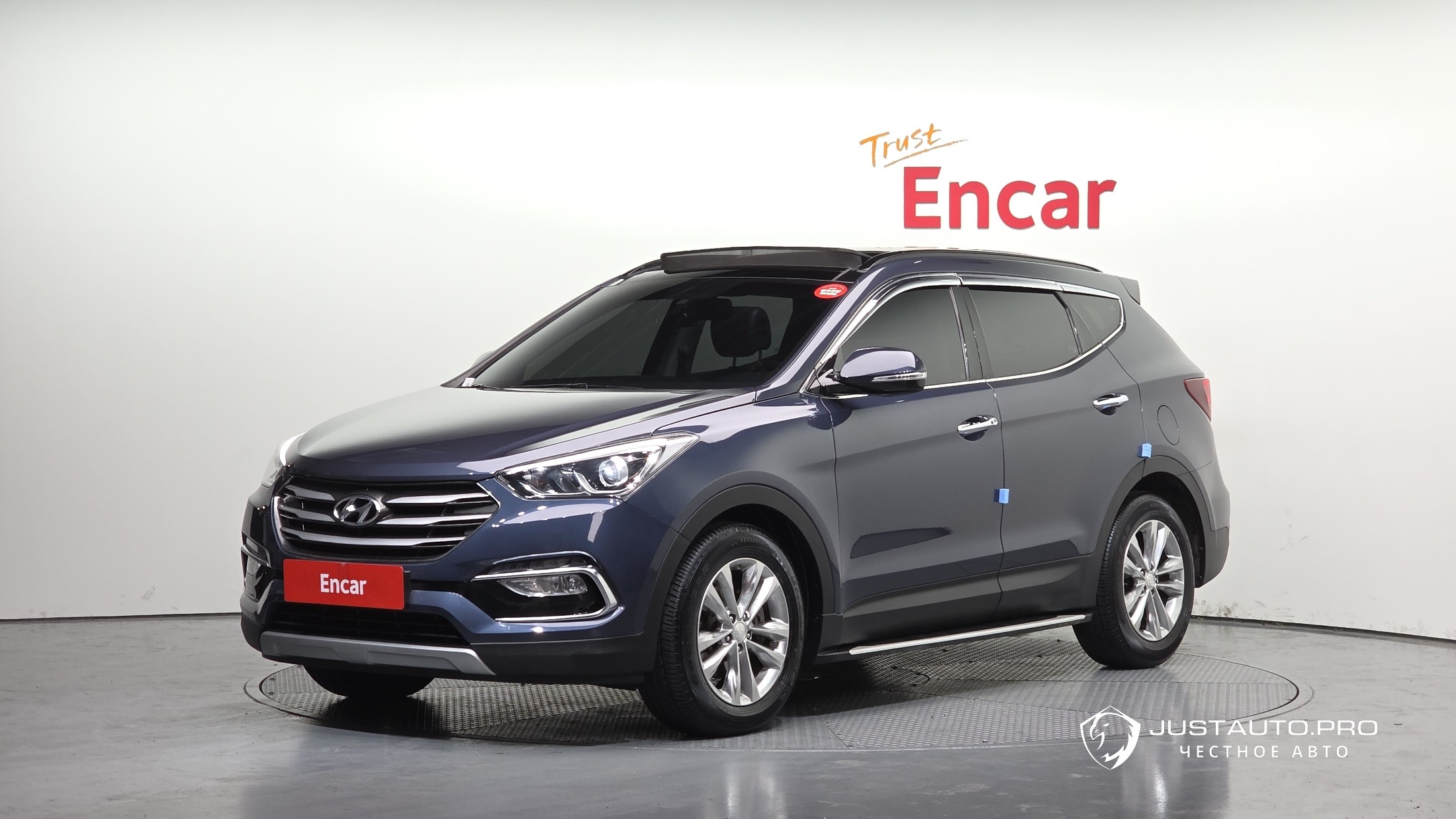 Автомобиль Hyundai Santafe