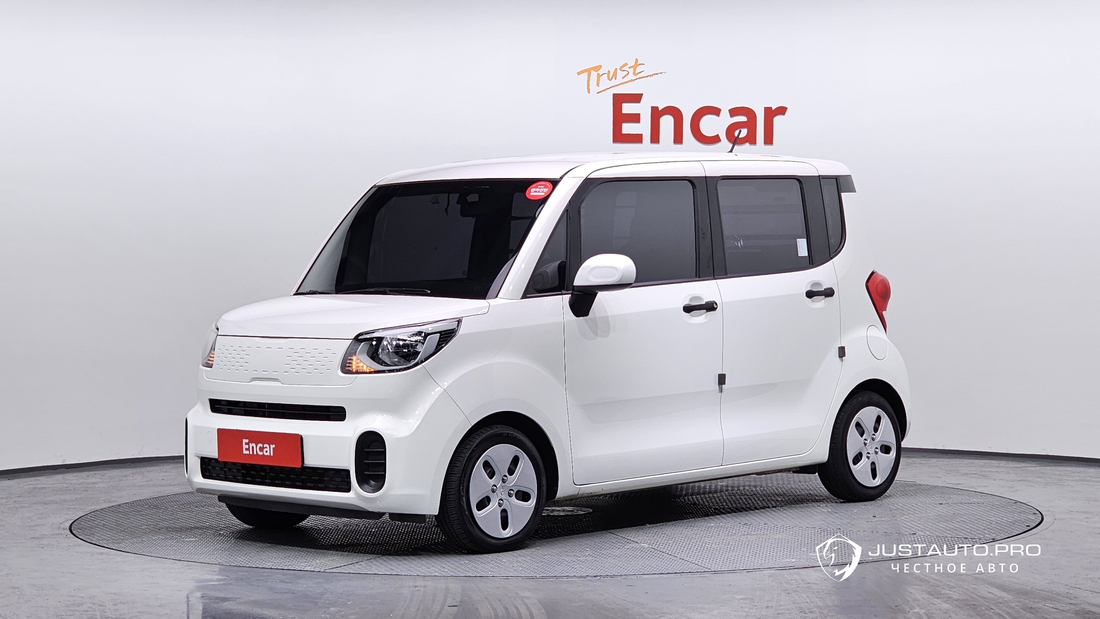 Автомобиль Kia RAY