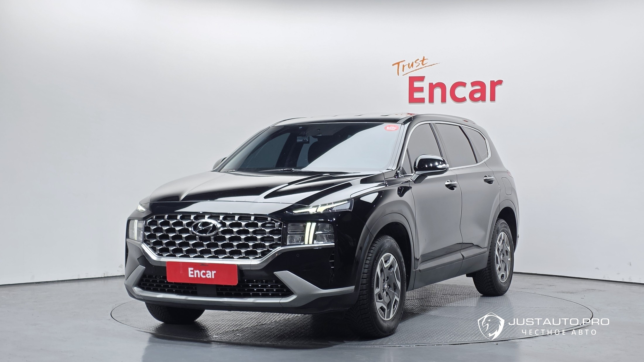 Автомобиль Hyundai Santafe