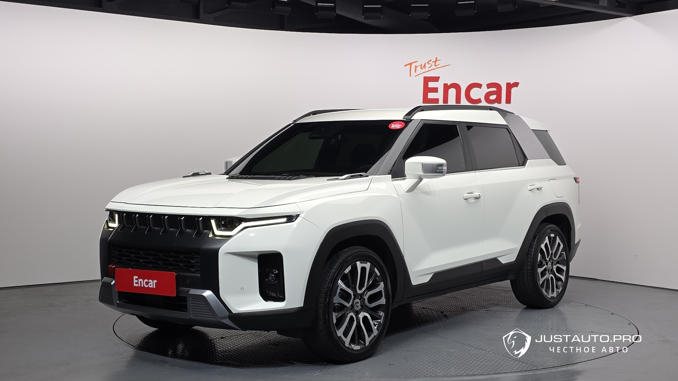 Автомобиль KG_Mobility_Ssangyong Torres