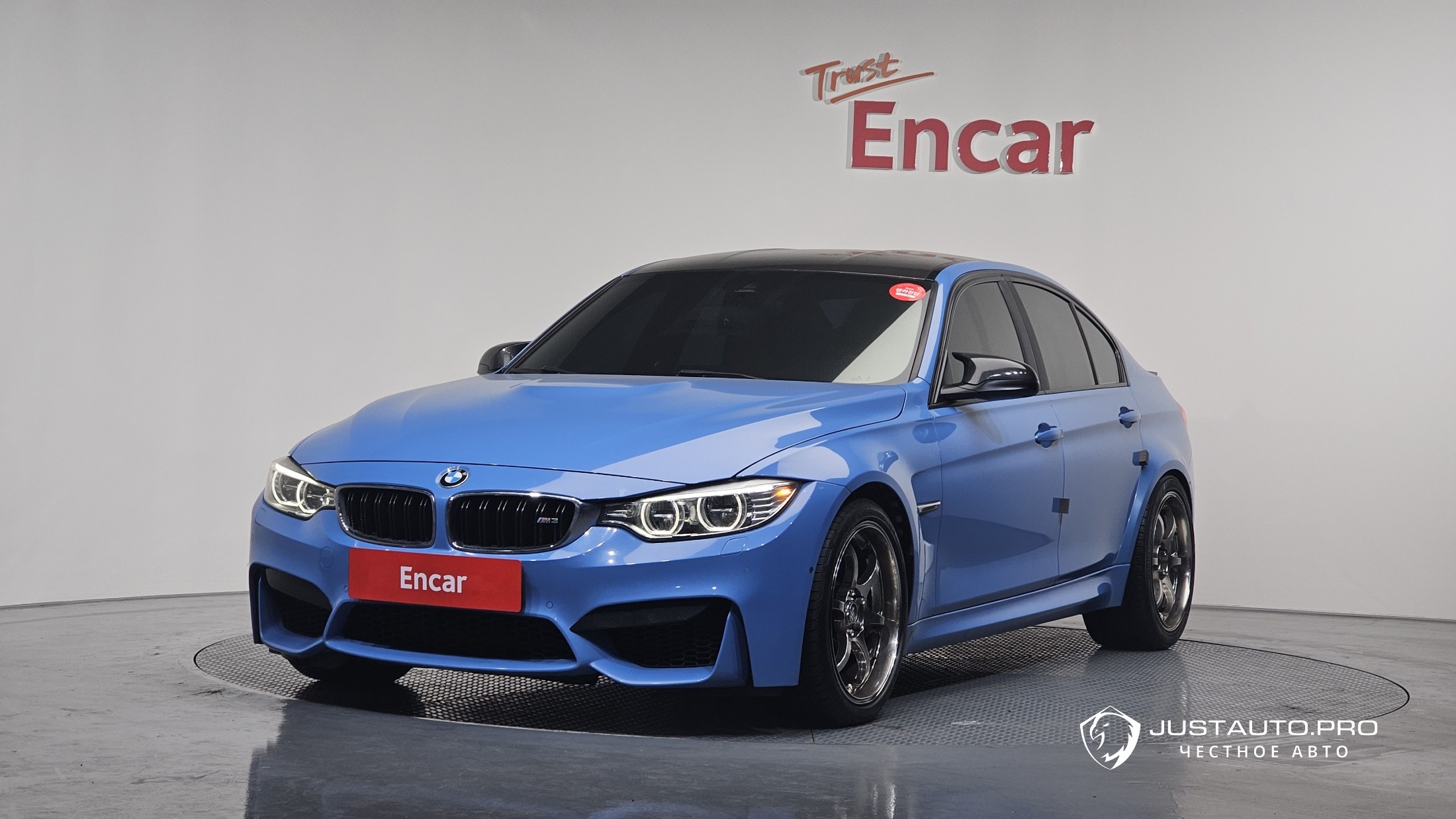 Автомобиль BMW M3