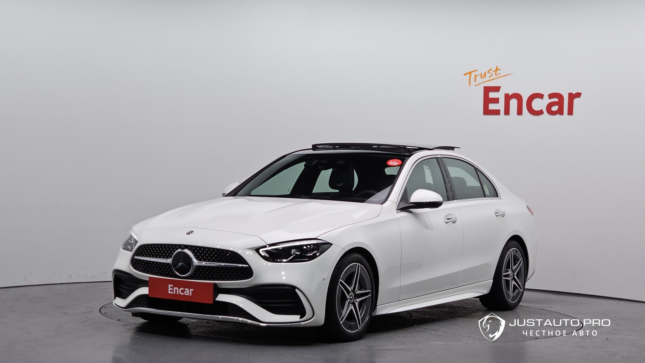 Автомобиль Mercedes-Benz C-Class