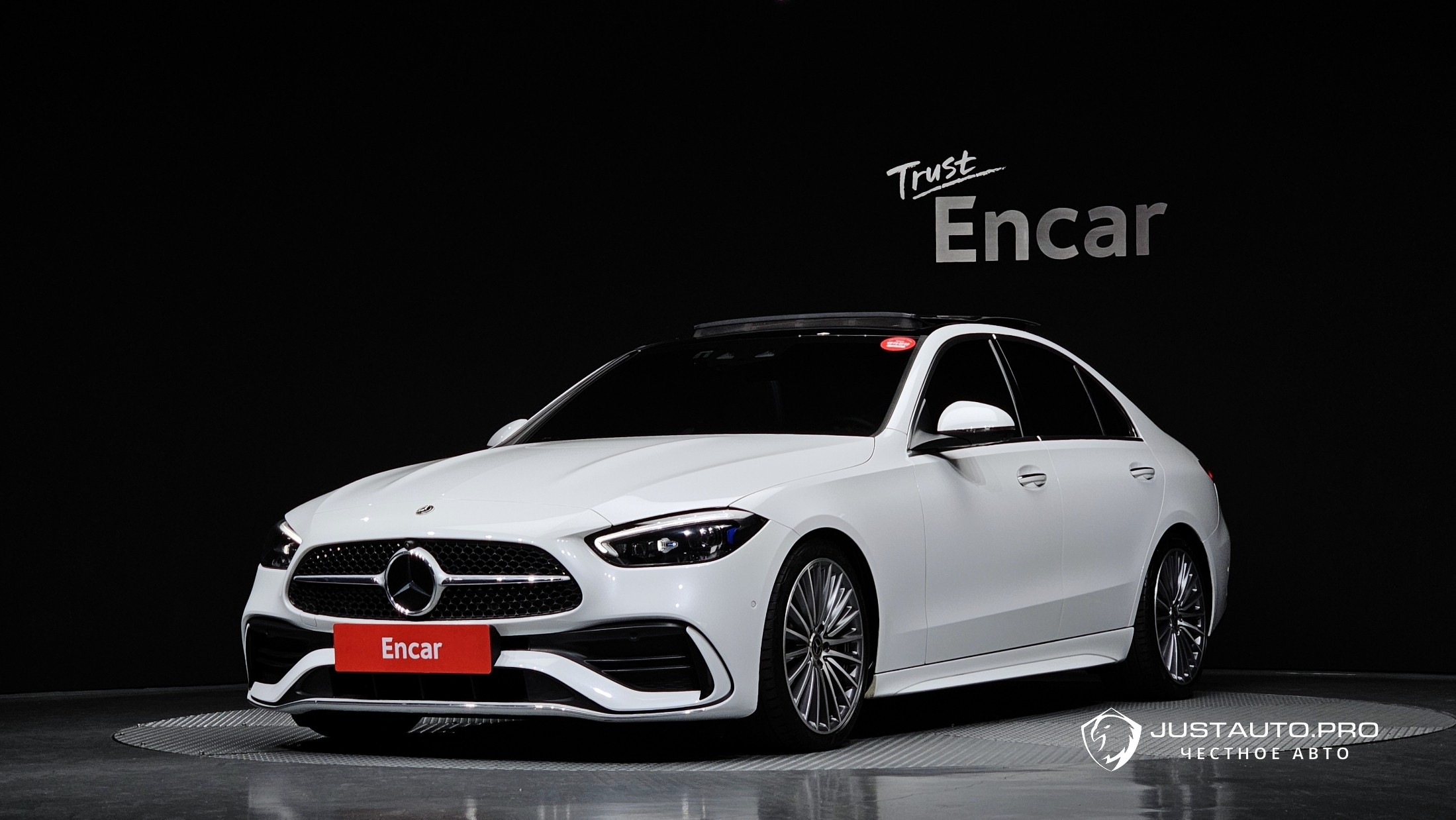 Автомобиль Mercedes-Benz C-Class