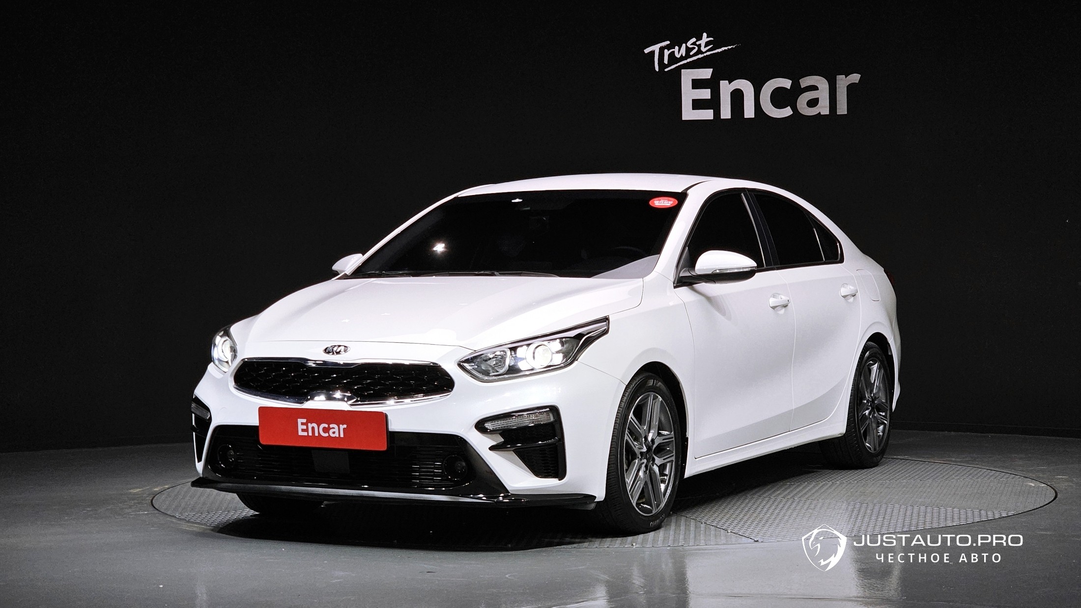 Автомобиль Kia K3