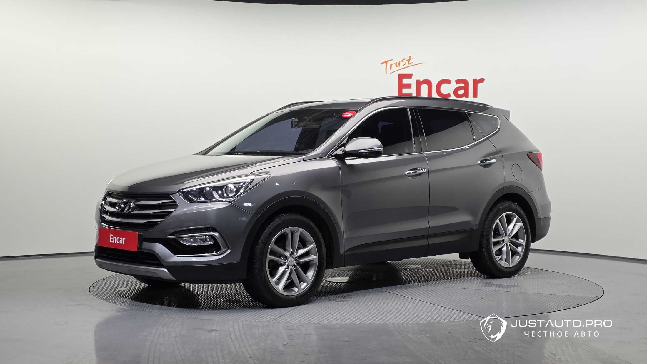 Автомобиль Hyundai Santafe