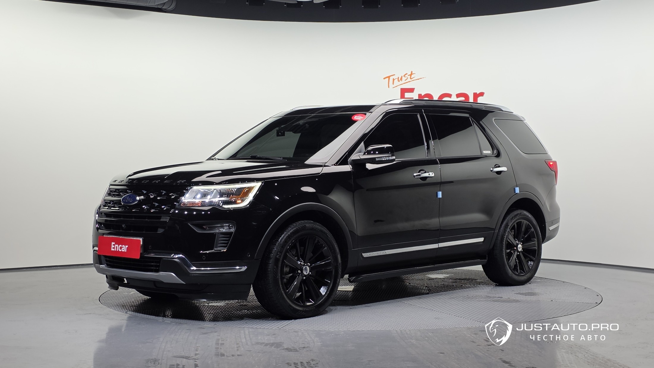 Автомобиль Ford Explorer