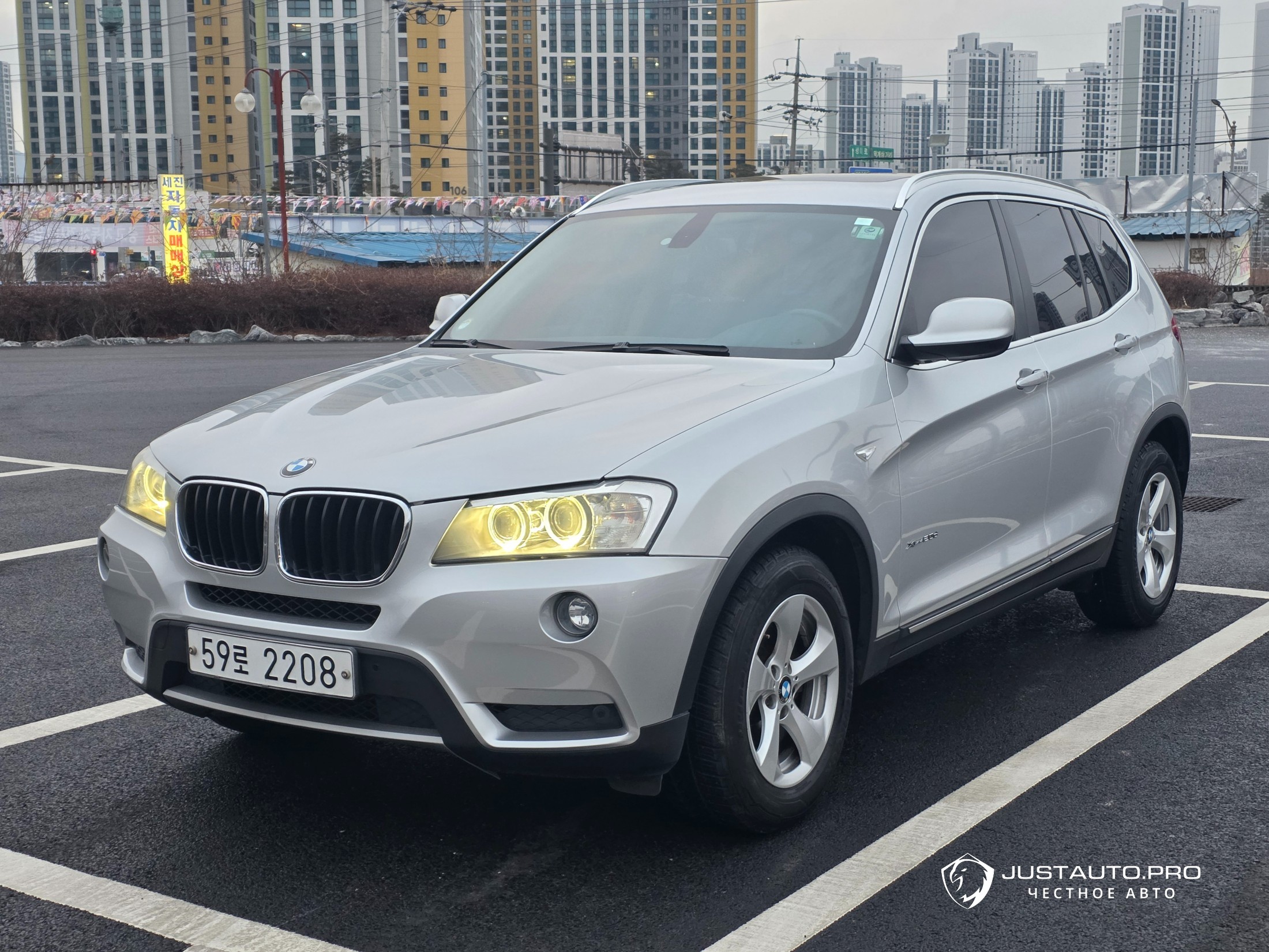 Автомобиль BMW X3