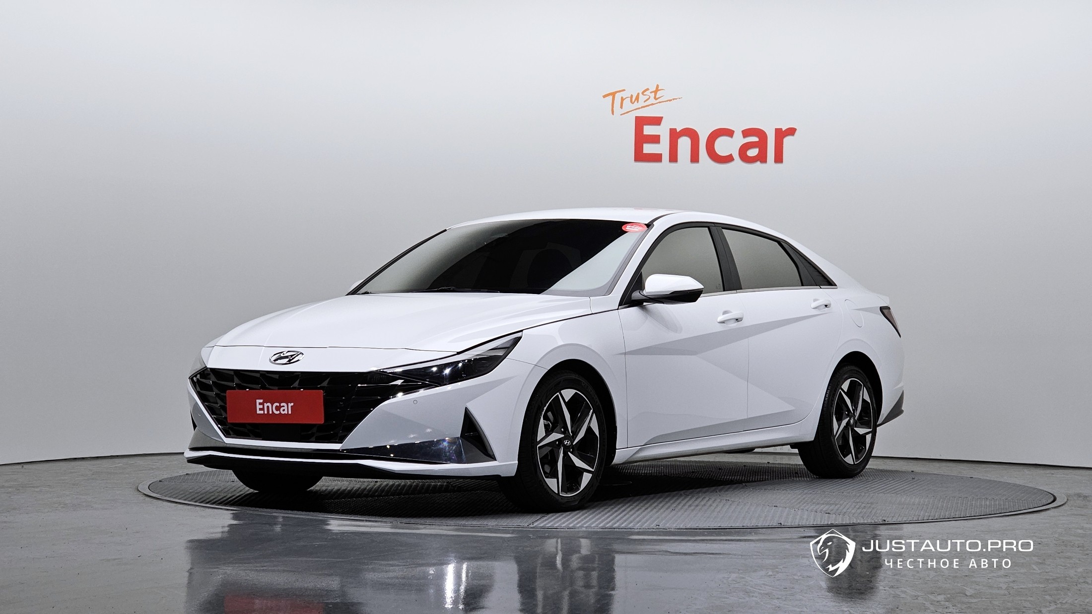 Автомобиль Hyundai AVANTE