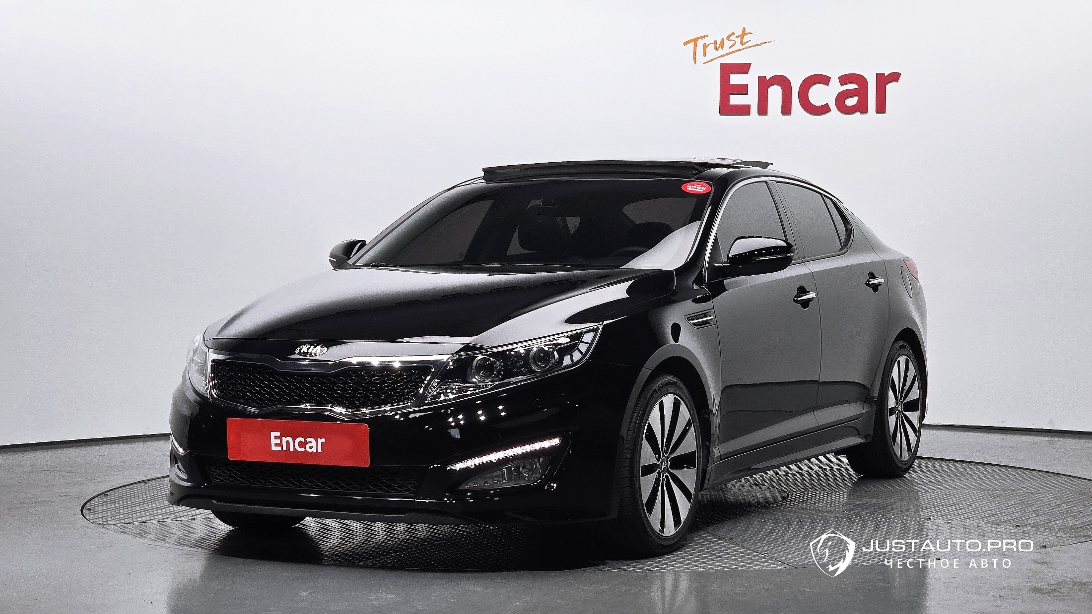 Автомобиль Kia K5