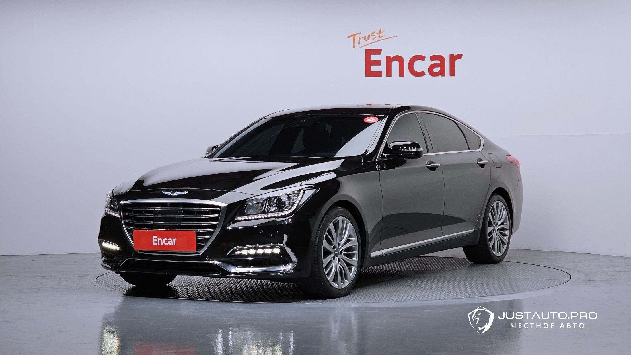 Автомобиль Genesis G80