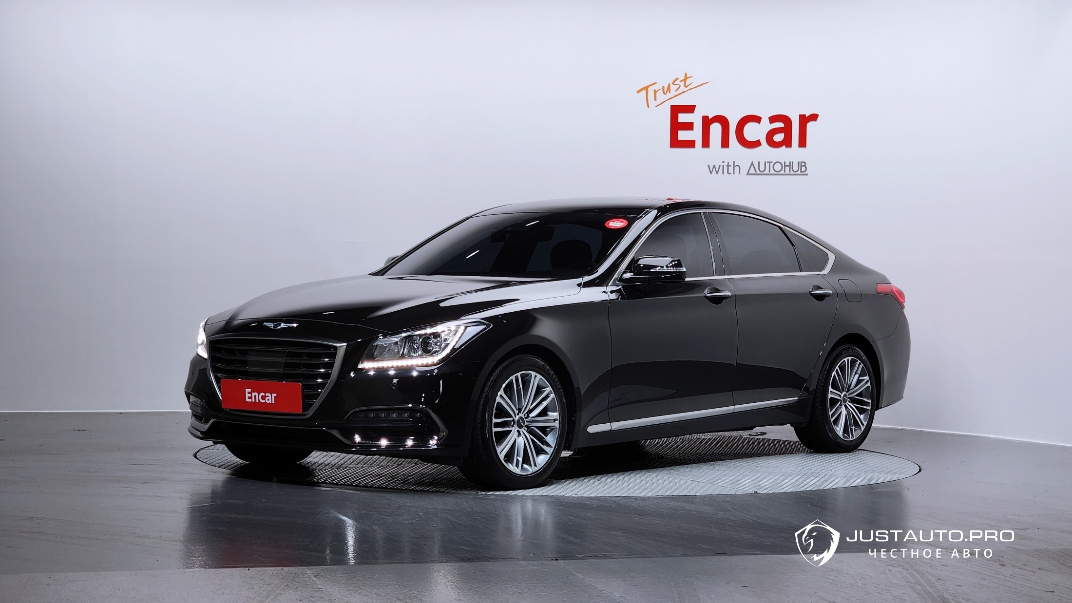 Автомобиль Genesis G80