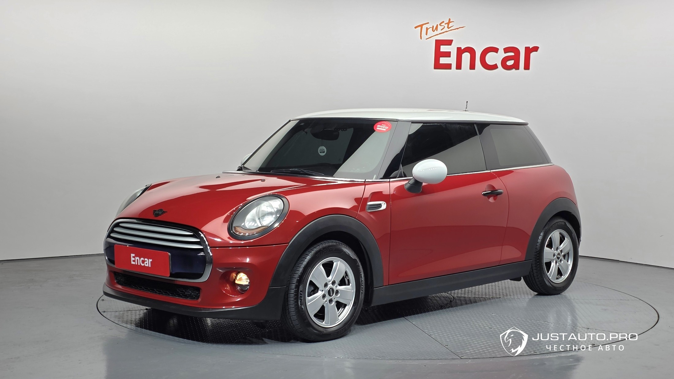 Автомобиль Mini Cooper