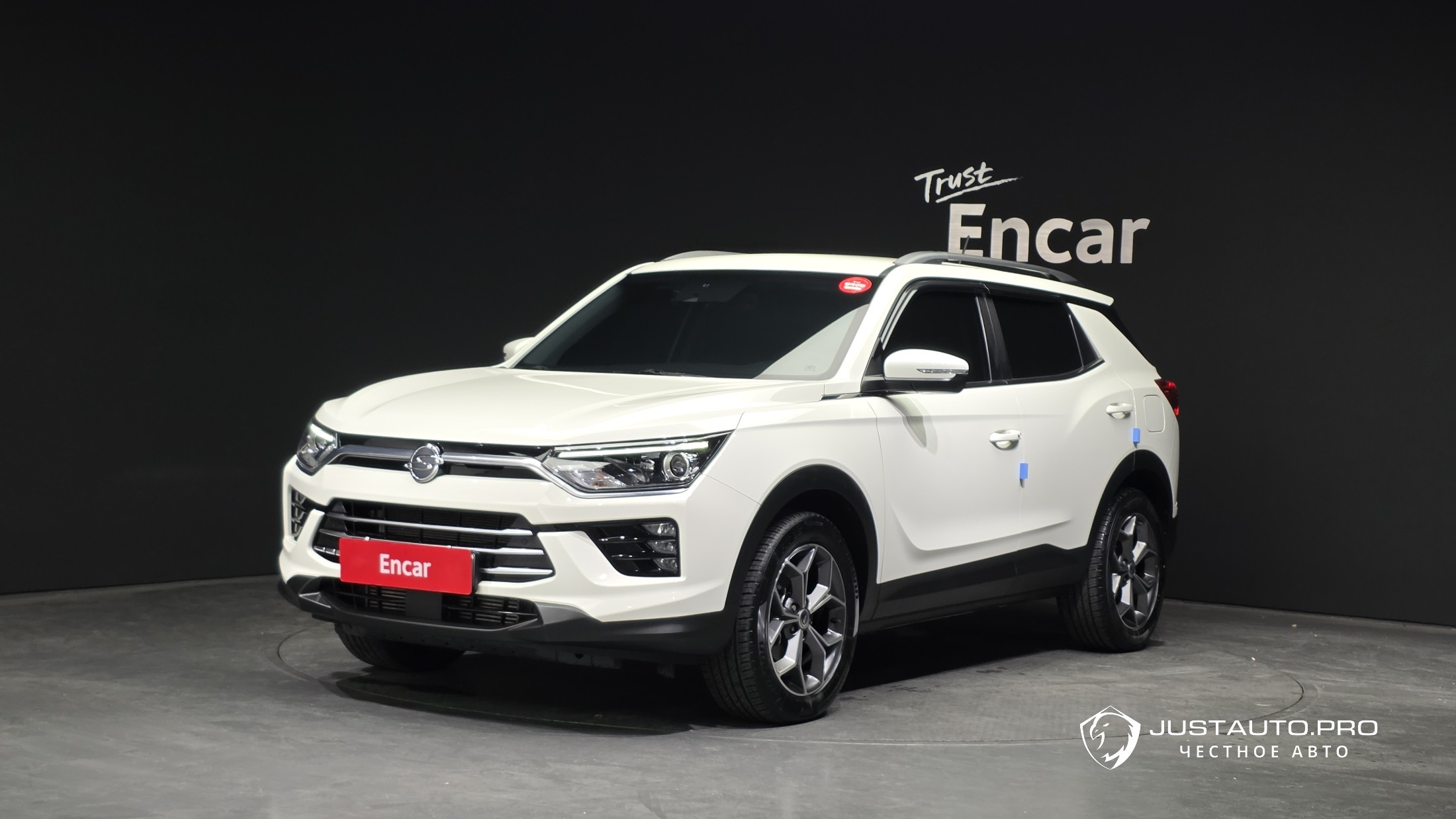 Автомобиль KG_Mobility_Ssangyong KORANDO