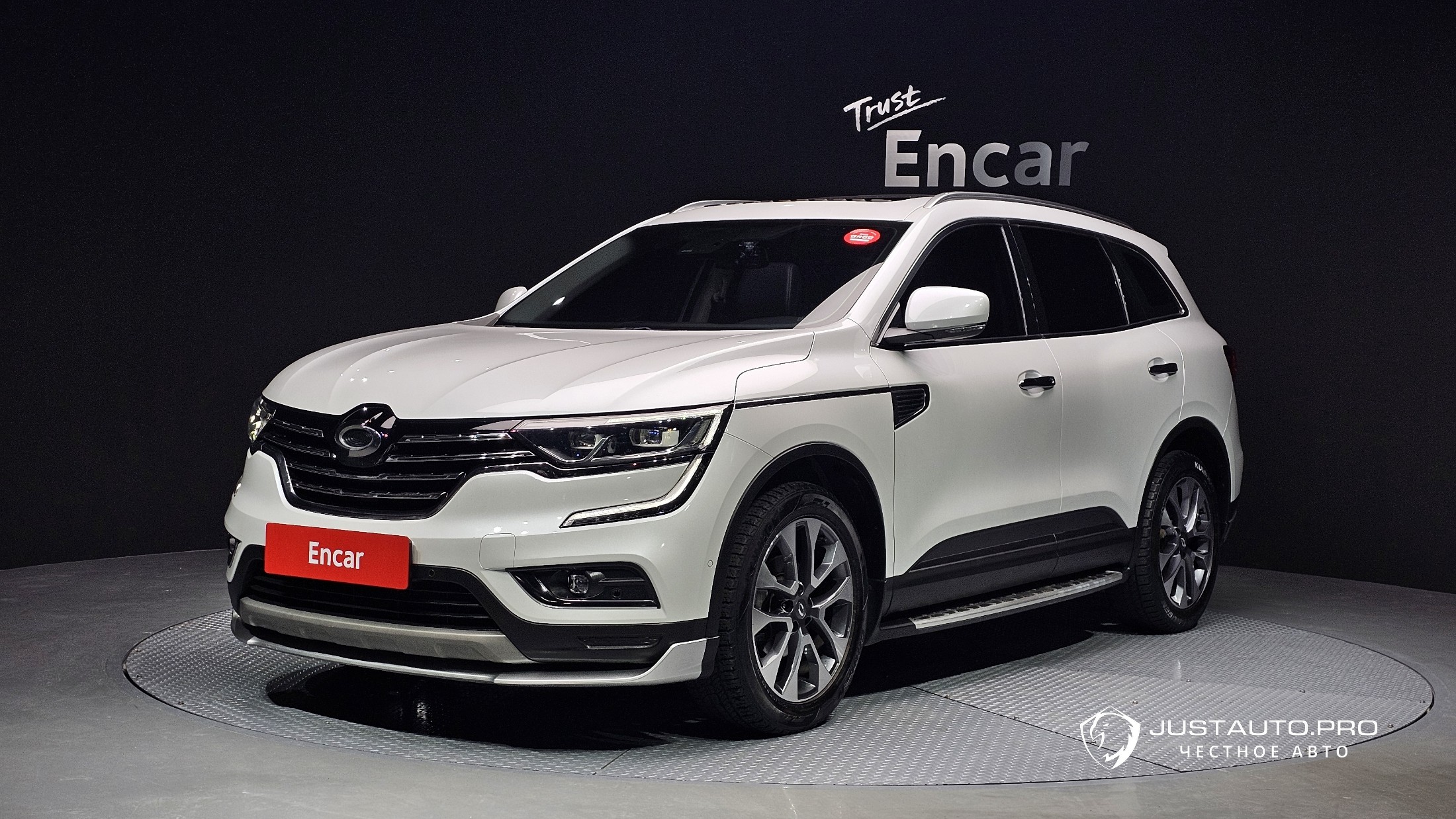 Автомобиль Renault-KoreaSamsung QM6