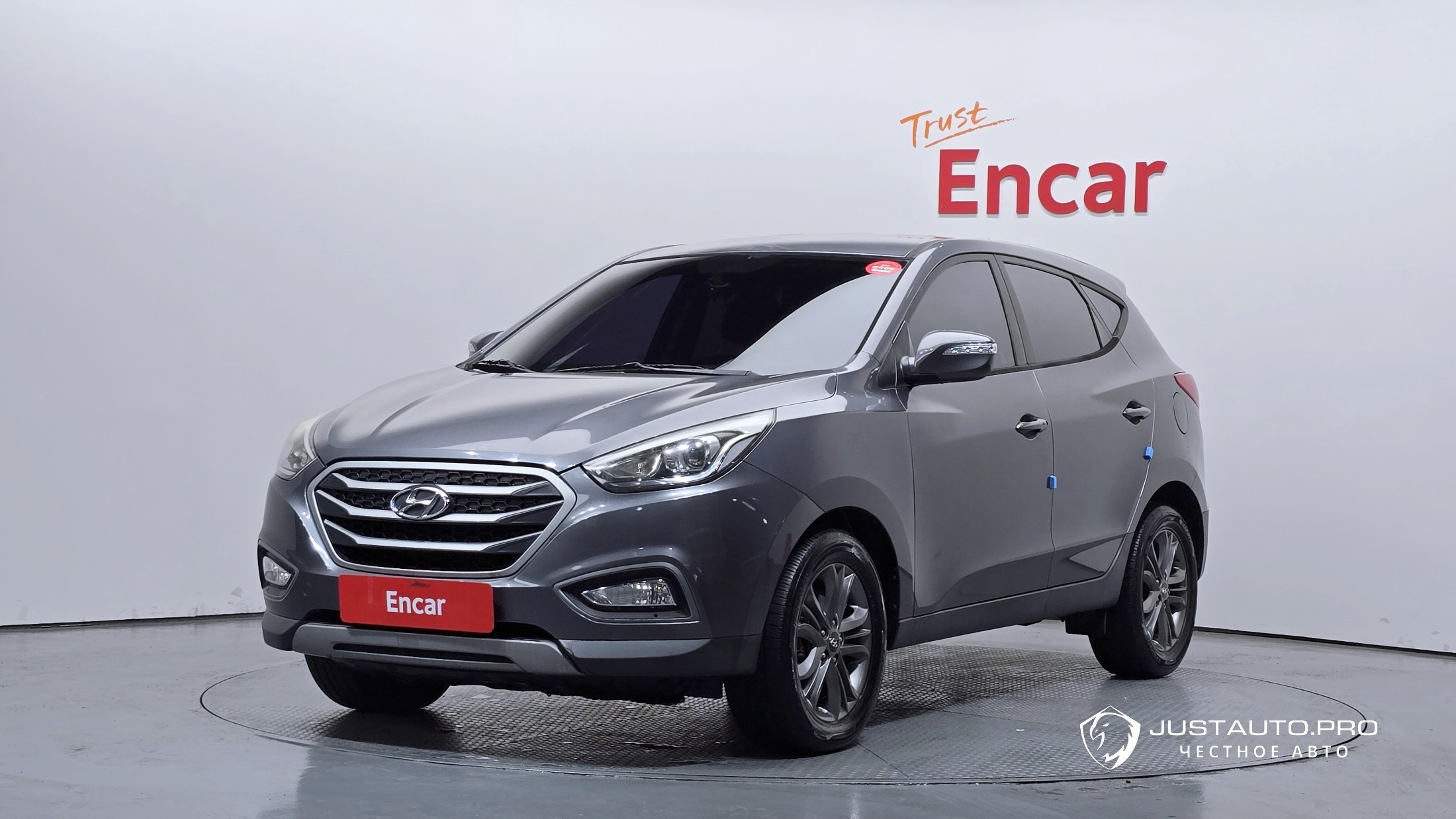 Автомобиль Hyundai Tucson