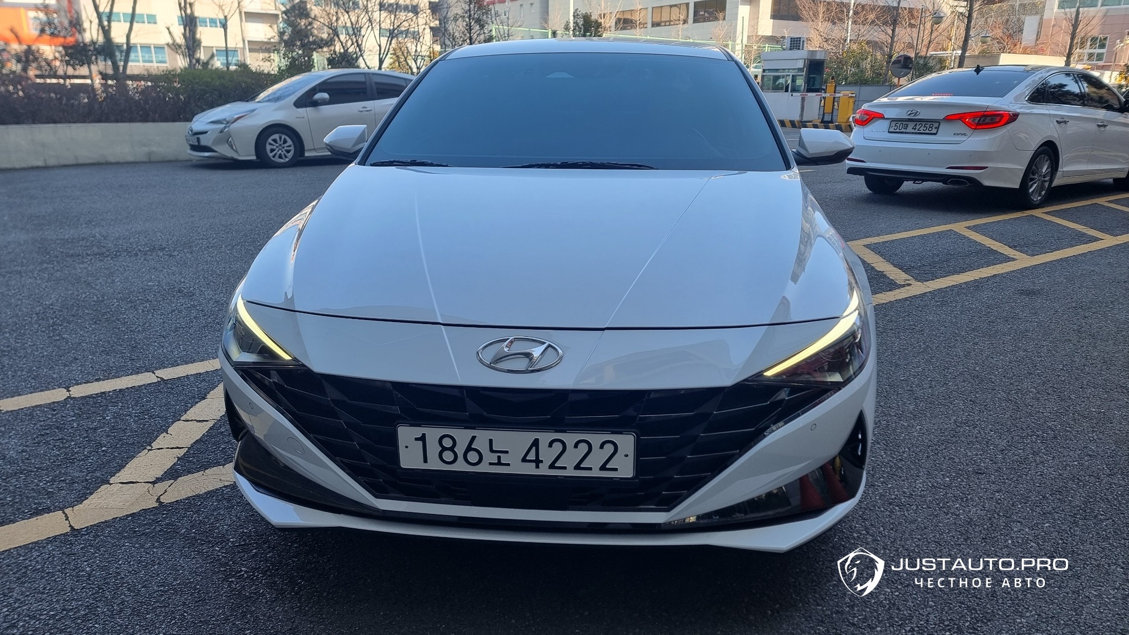 Автомобиль Hyundai AVANTE