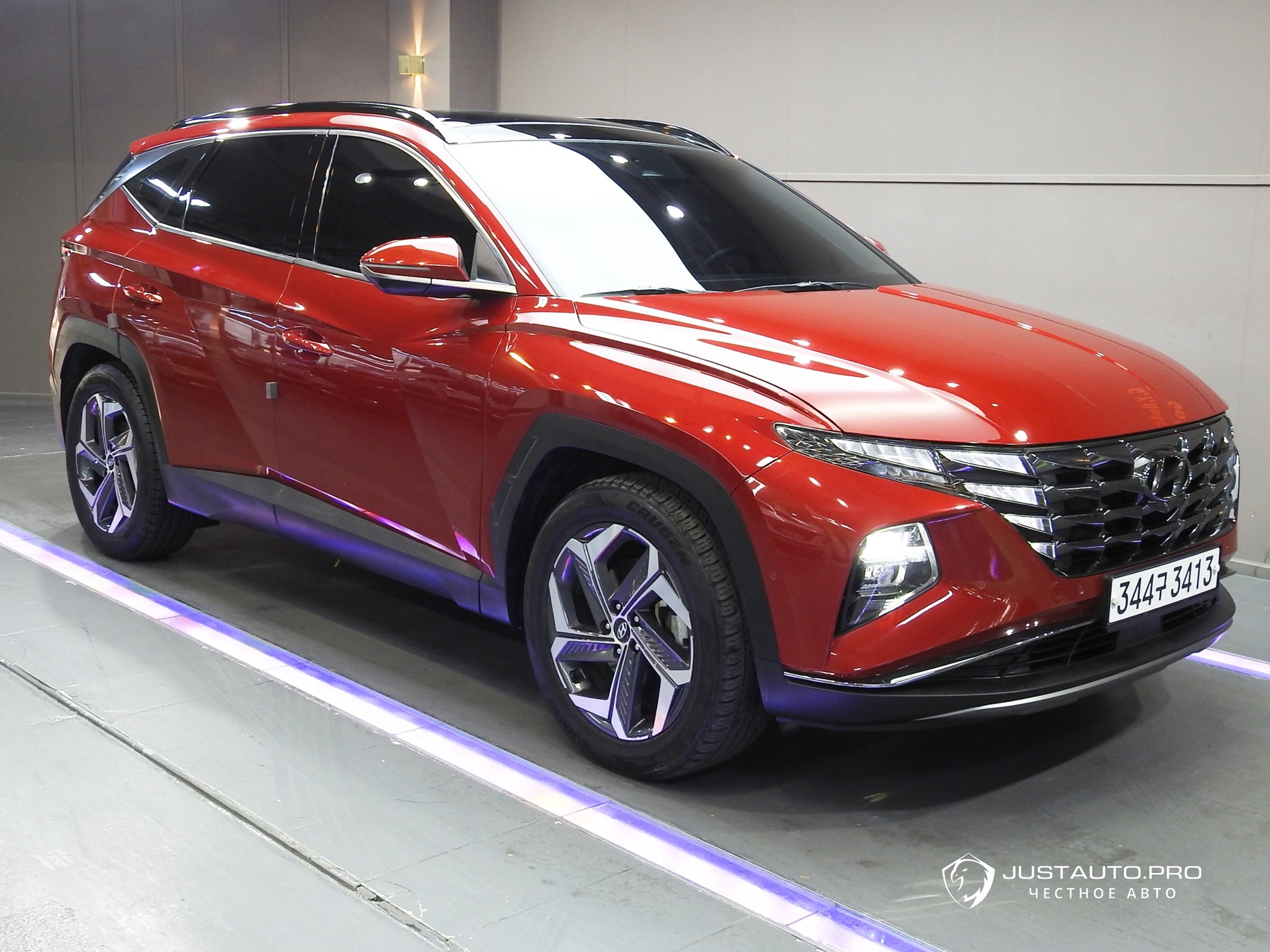 Автомобиль Hyundai Tucson