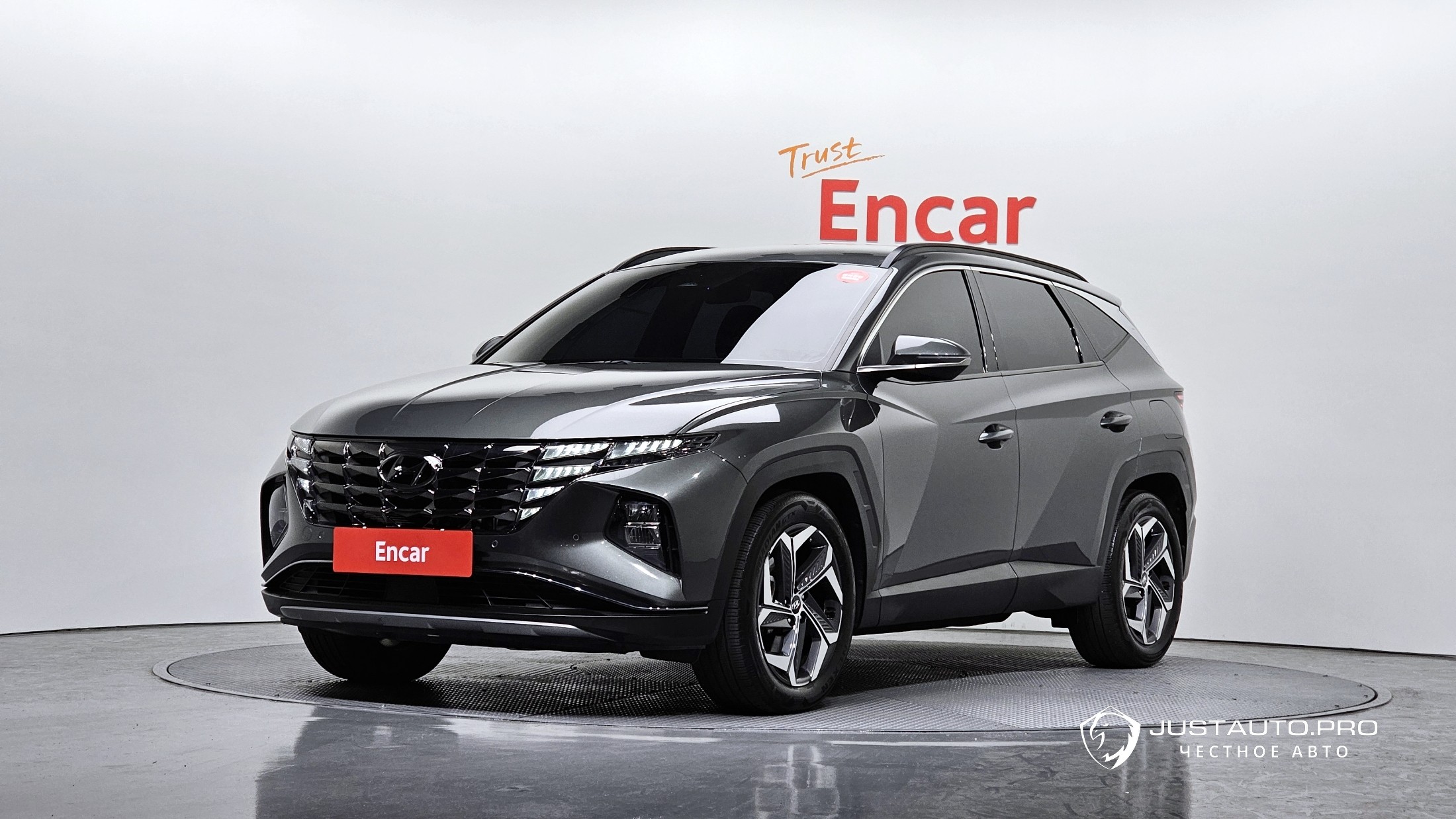 Автомобиль Hyundai Tucson