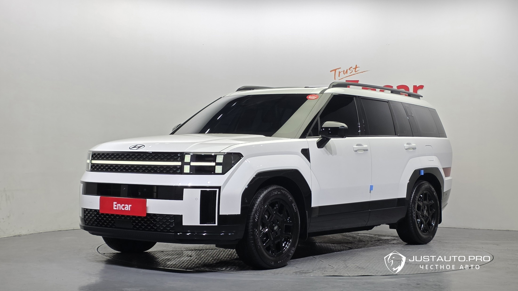 Автомобиль Hyundai Santafe