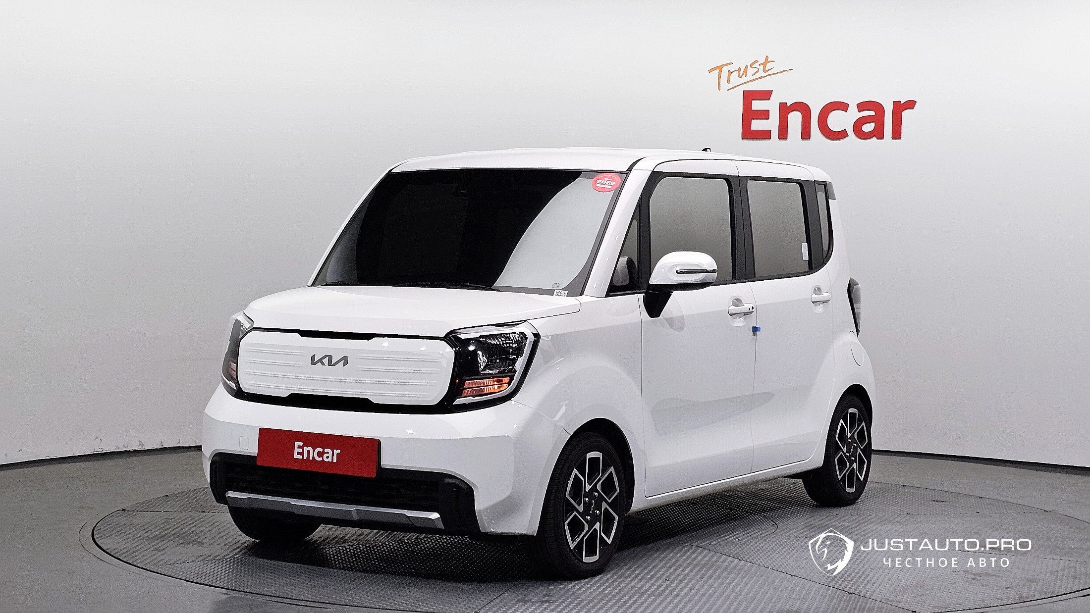 Автомобиль Kia RAY