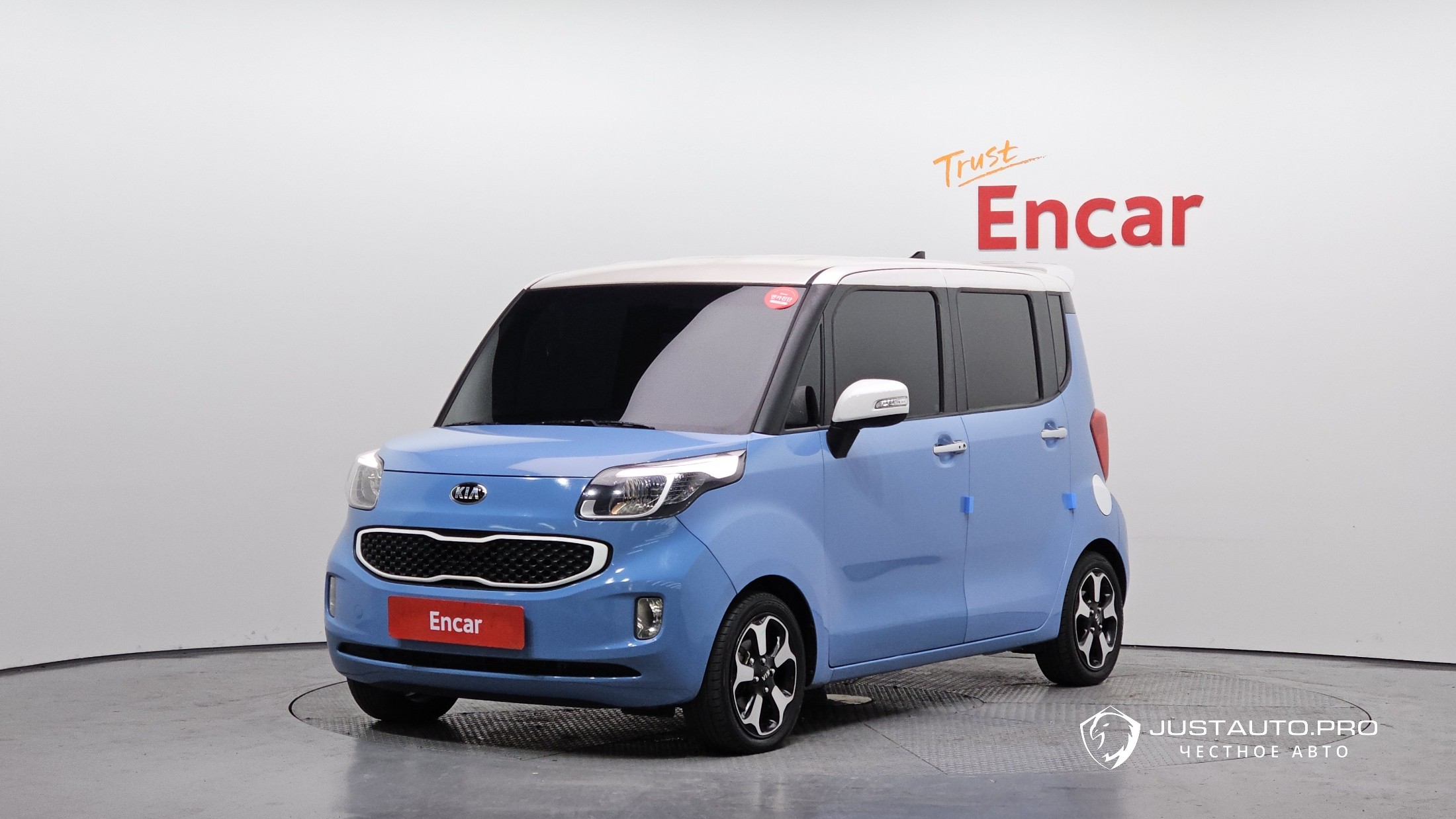 Автомобиль Kia RAY