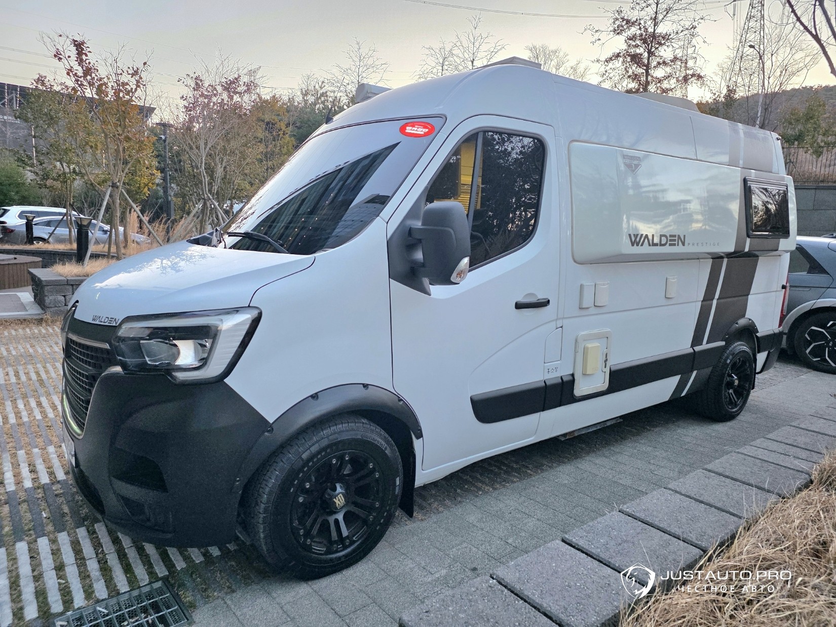 Автомобиль Renault-KoreaSamsung Master