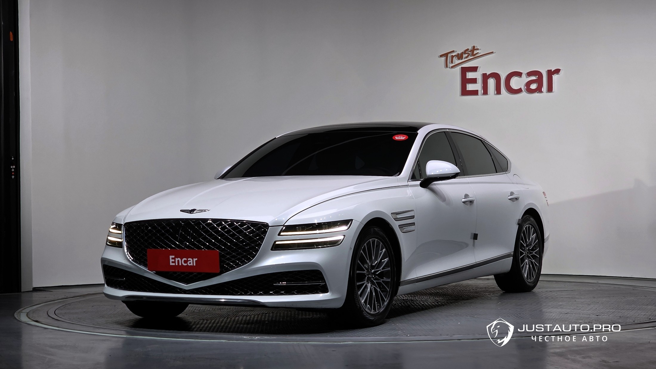 Автомобиль Genesis G80