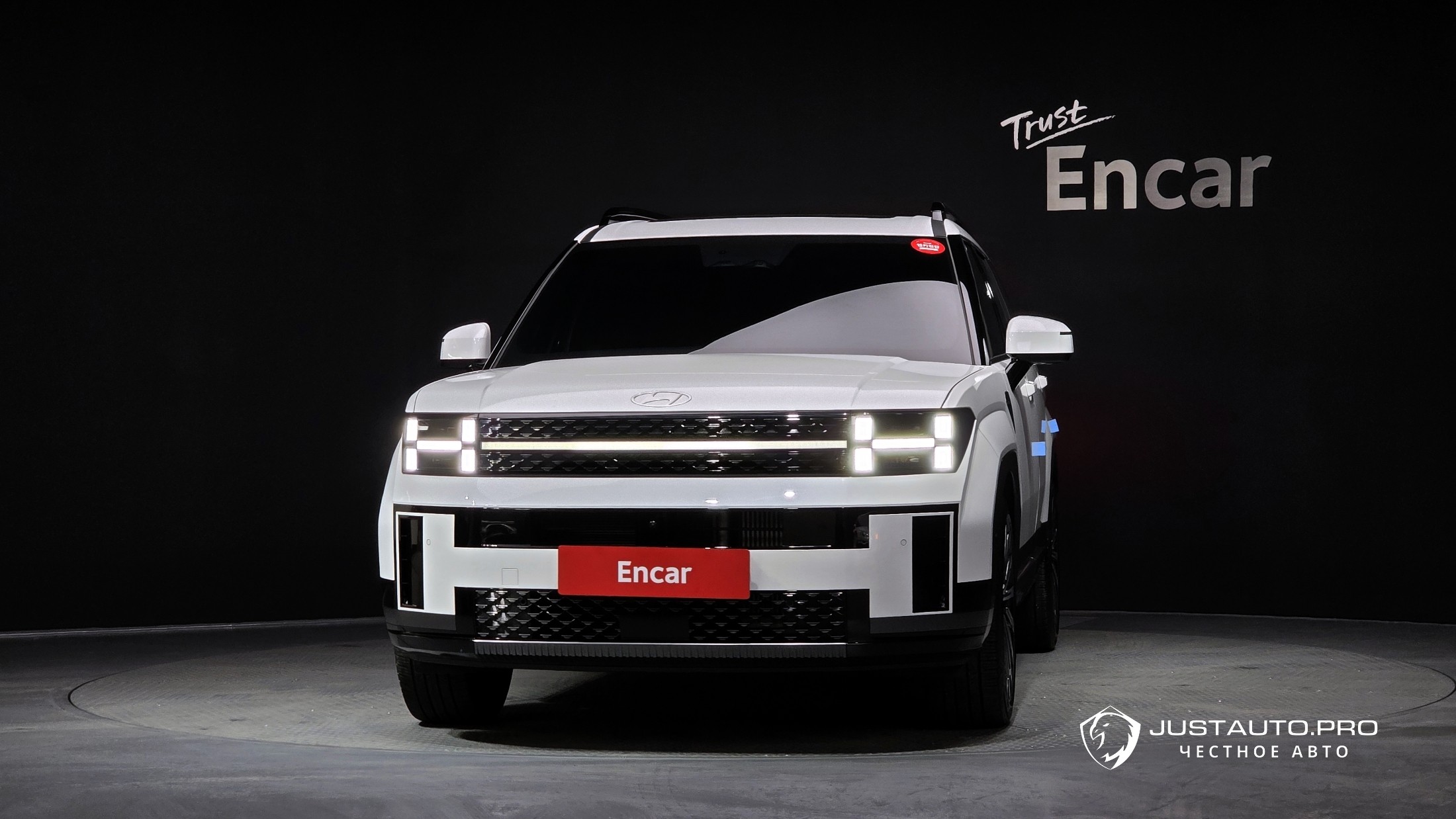 Автомобиль Hyundai Santafe