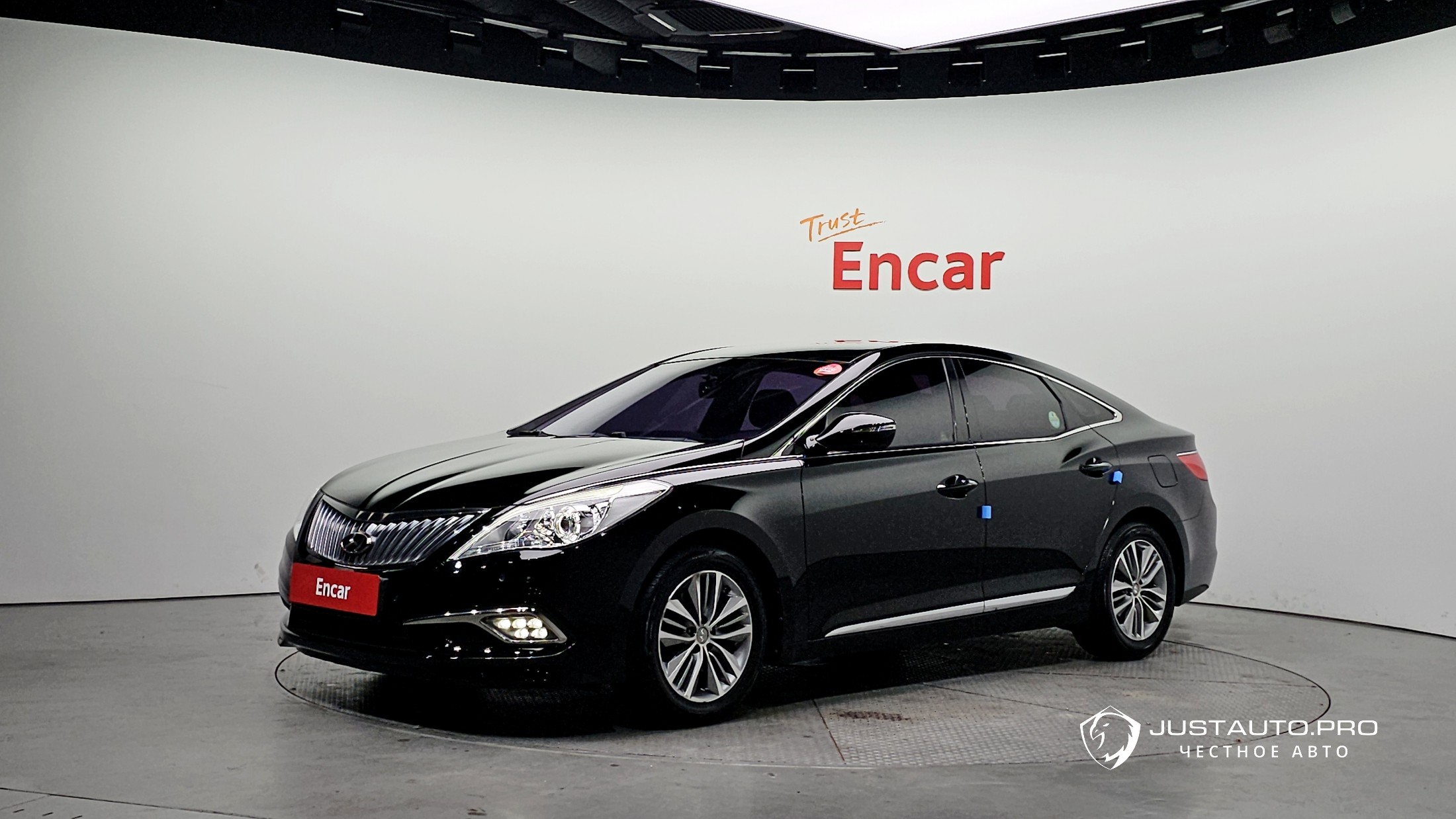 Автомобиль Hyundai Grandeur