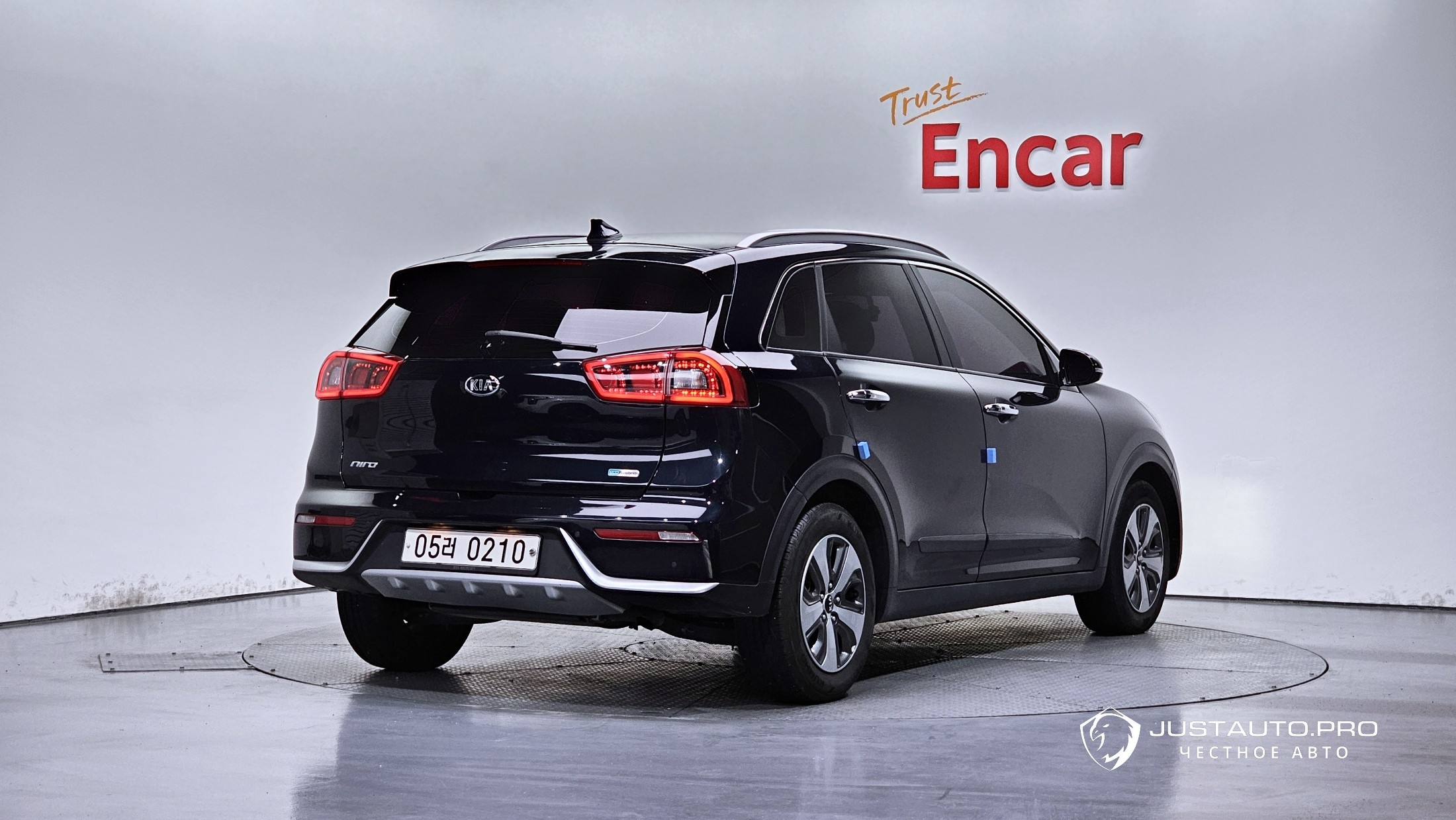 Автомобиль Kia Niro