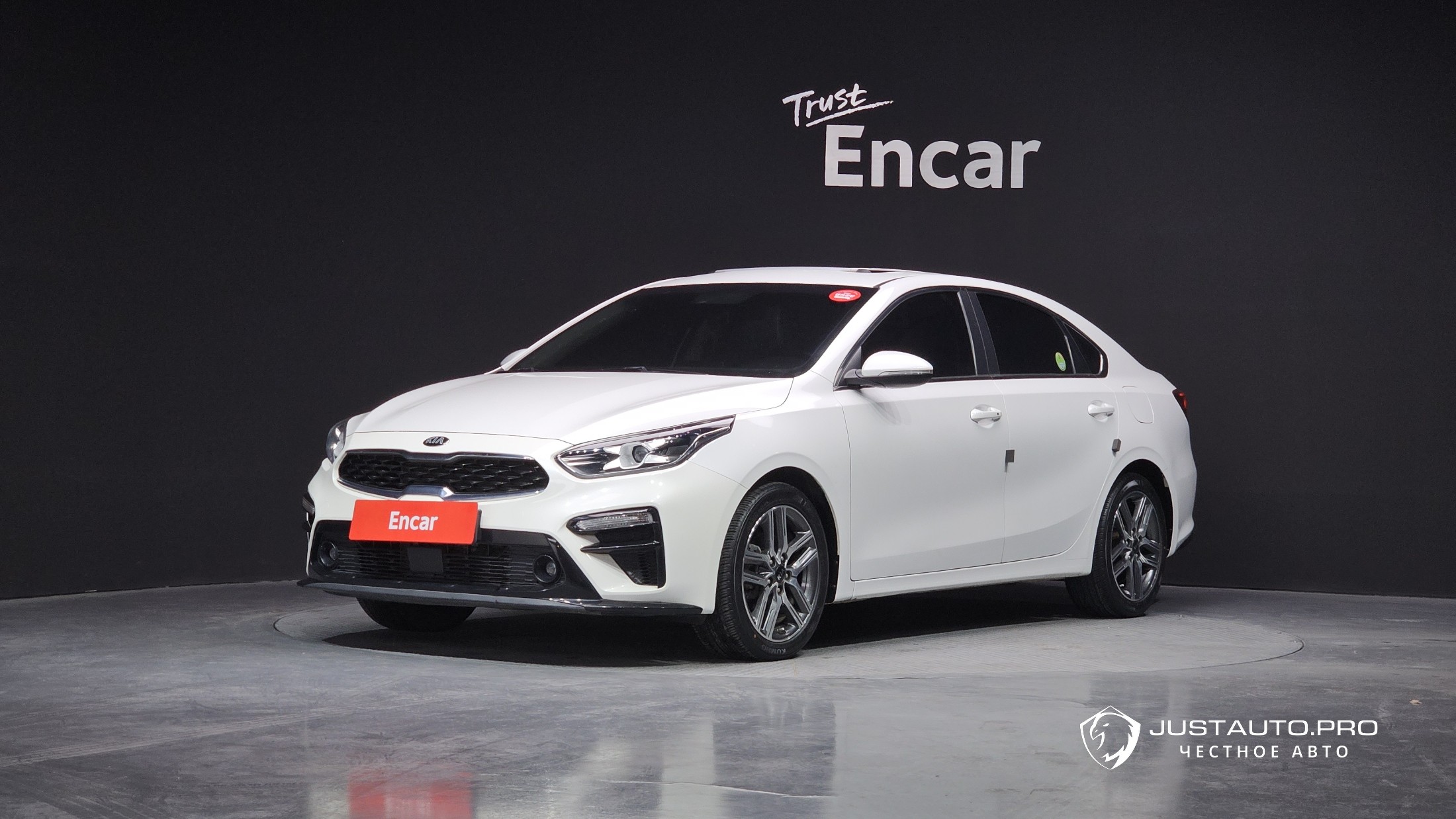 Автомобиль Kia K3