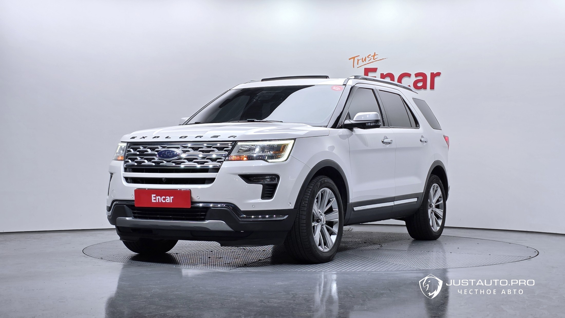 Автомобиль Ford Explorer