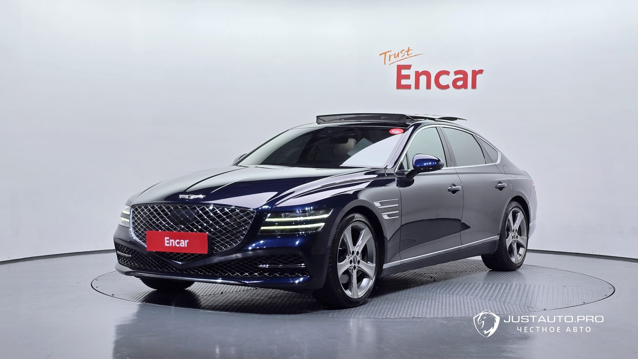 Автомобиль Genesis G80