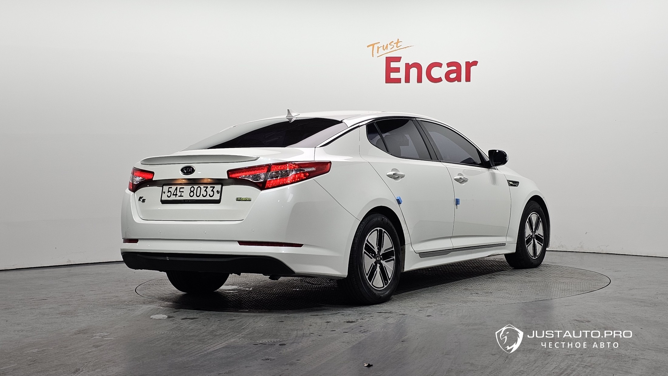 Автомобиль Kia K5