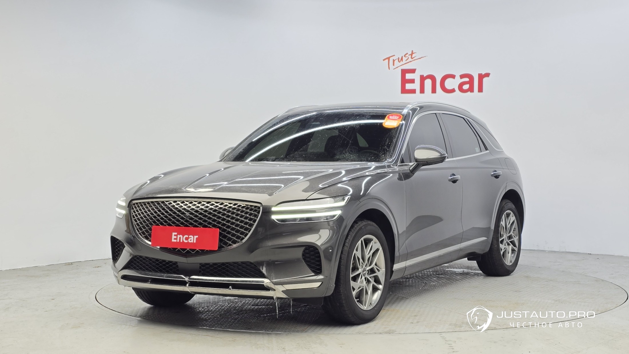 Автомобиль Genesis GV70