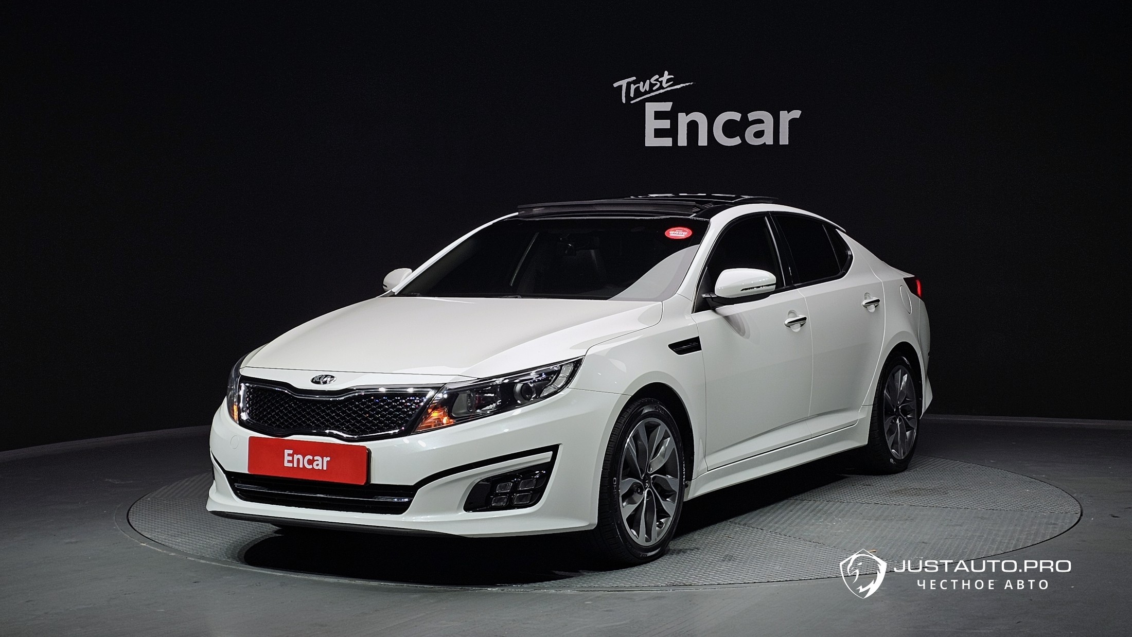 Автомобиль Kia K5