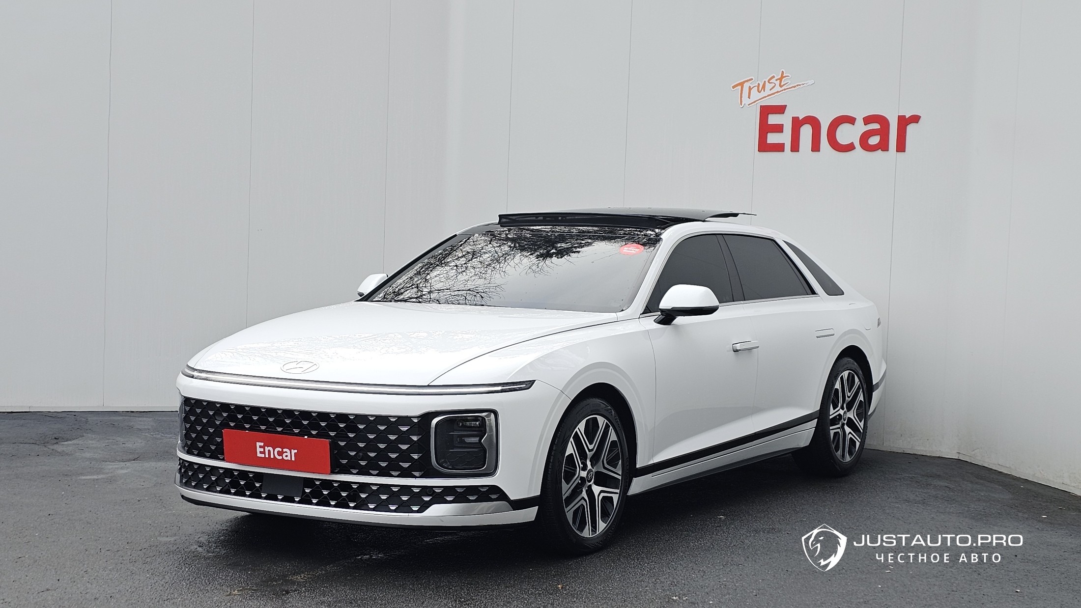 Автомобиль Hyundai Grandeur