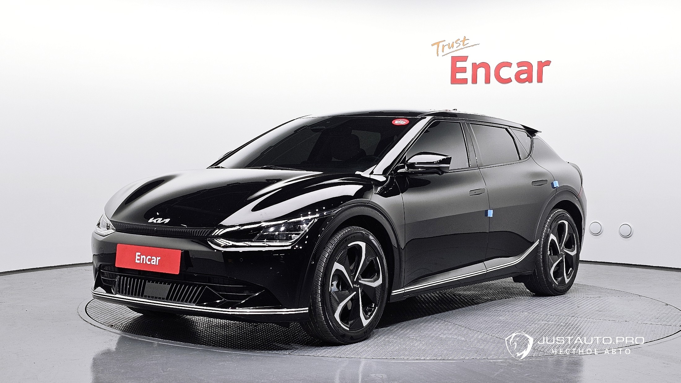 Автомобиль Kia EV6