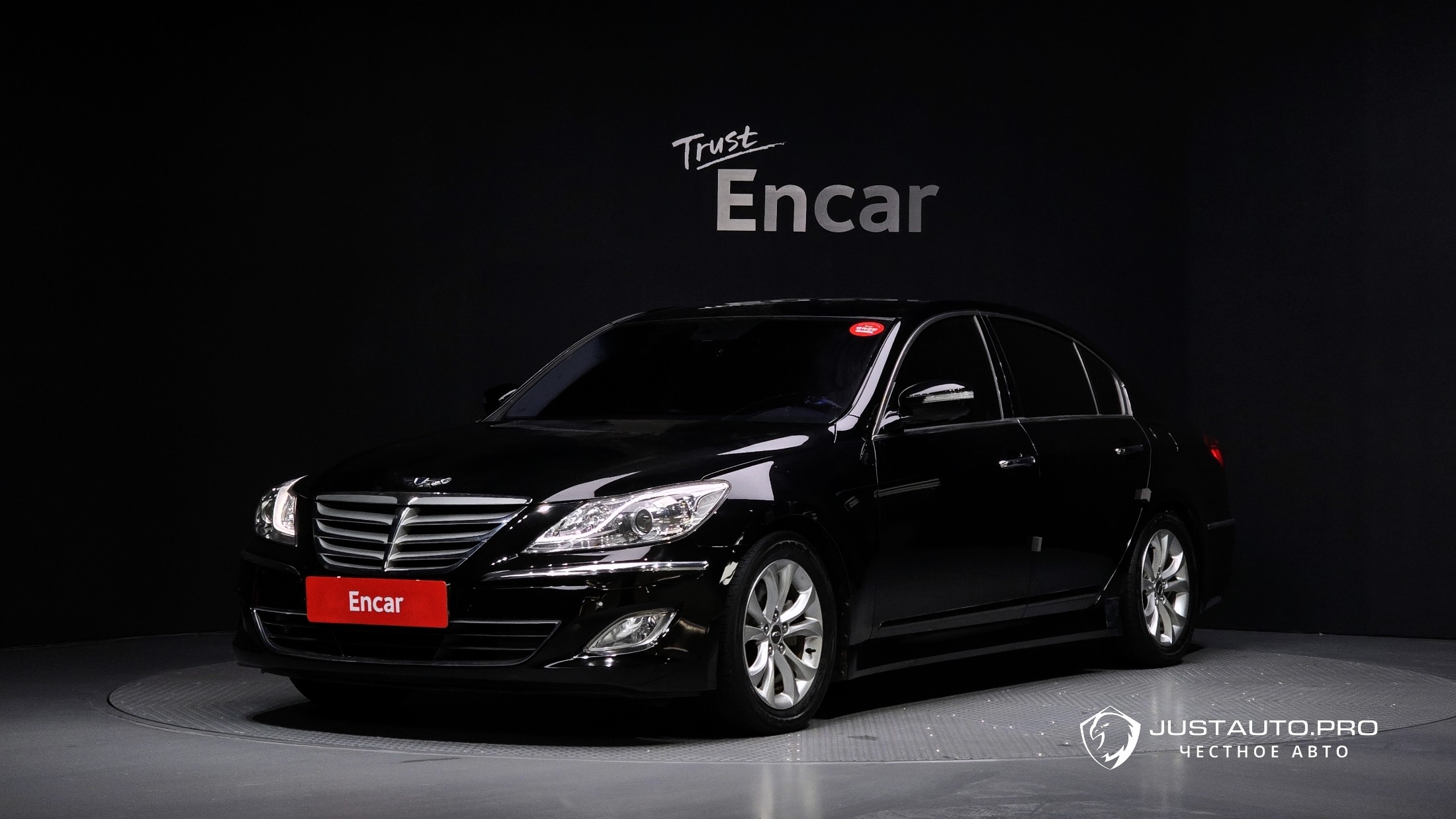 Автомобиль Hyundai Genesis