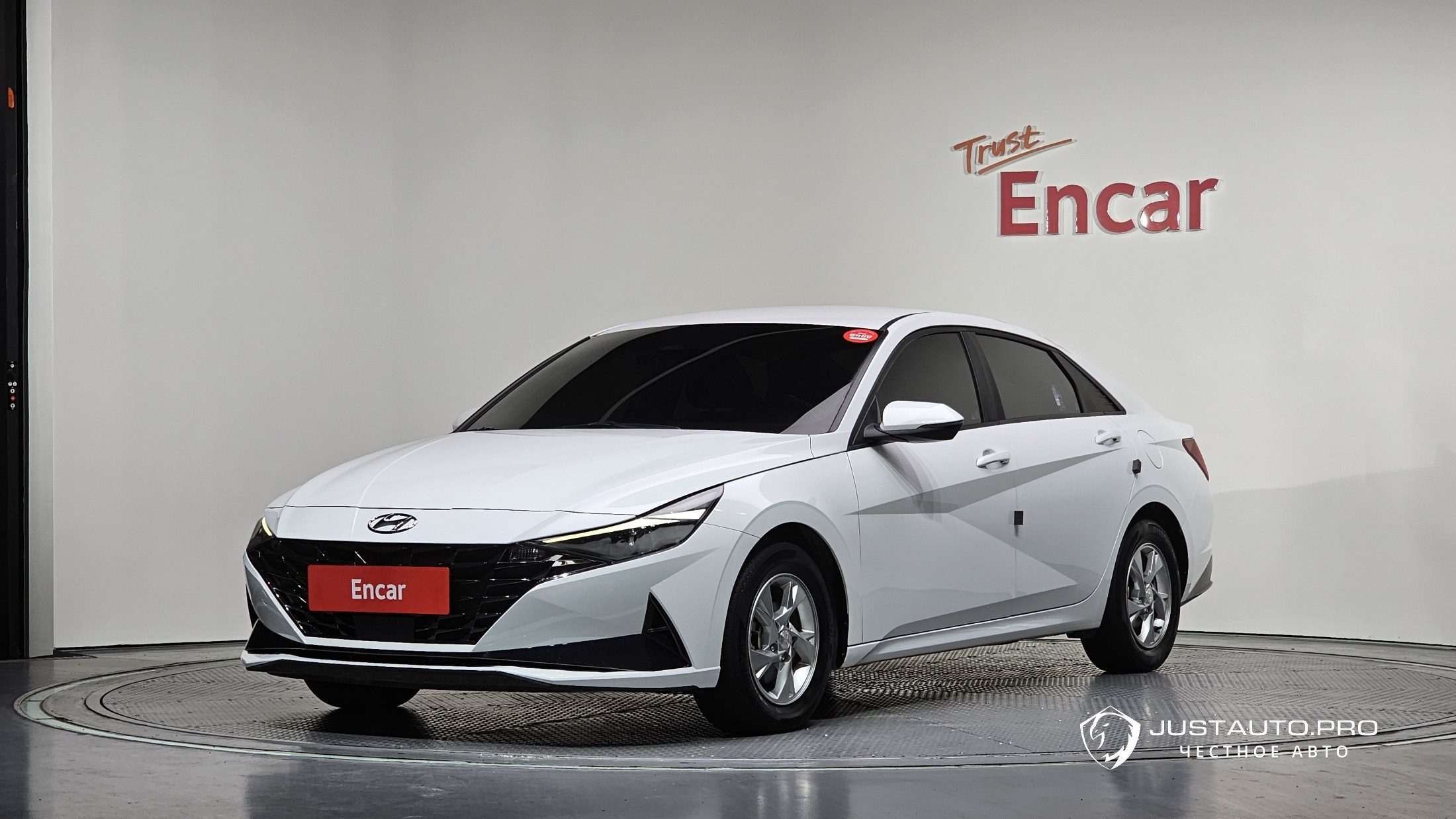 Автомобиль Hyundai AVANTE