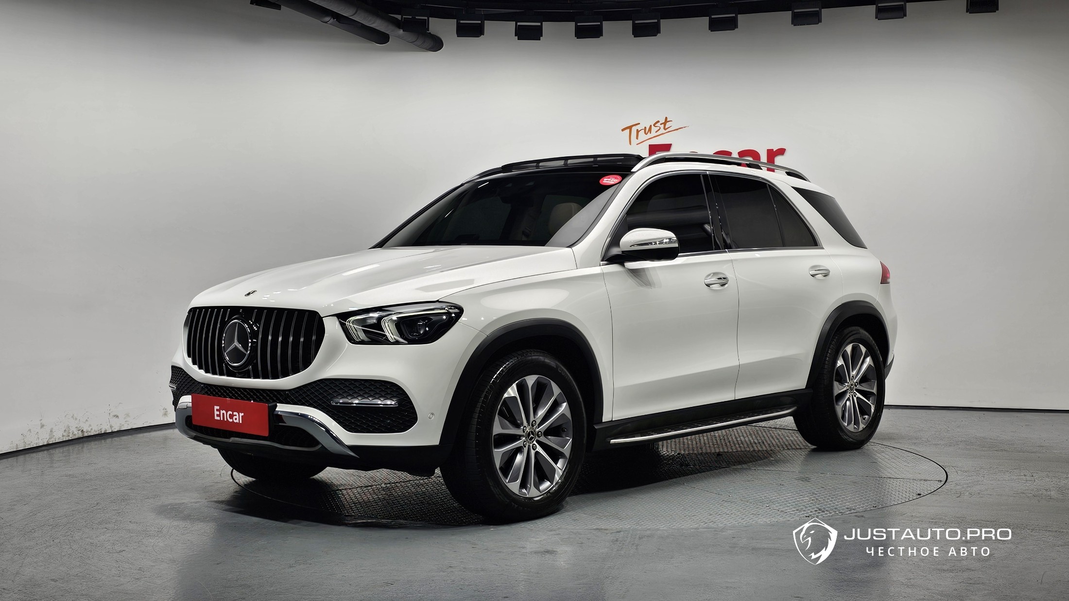 Автомобиль Mercedes-Benz GLE-Class